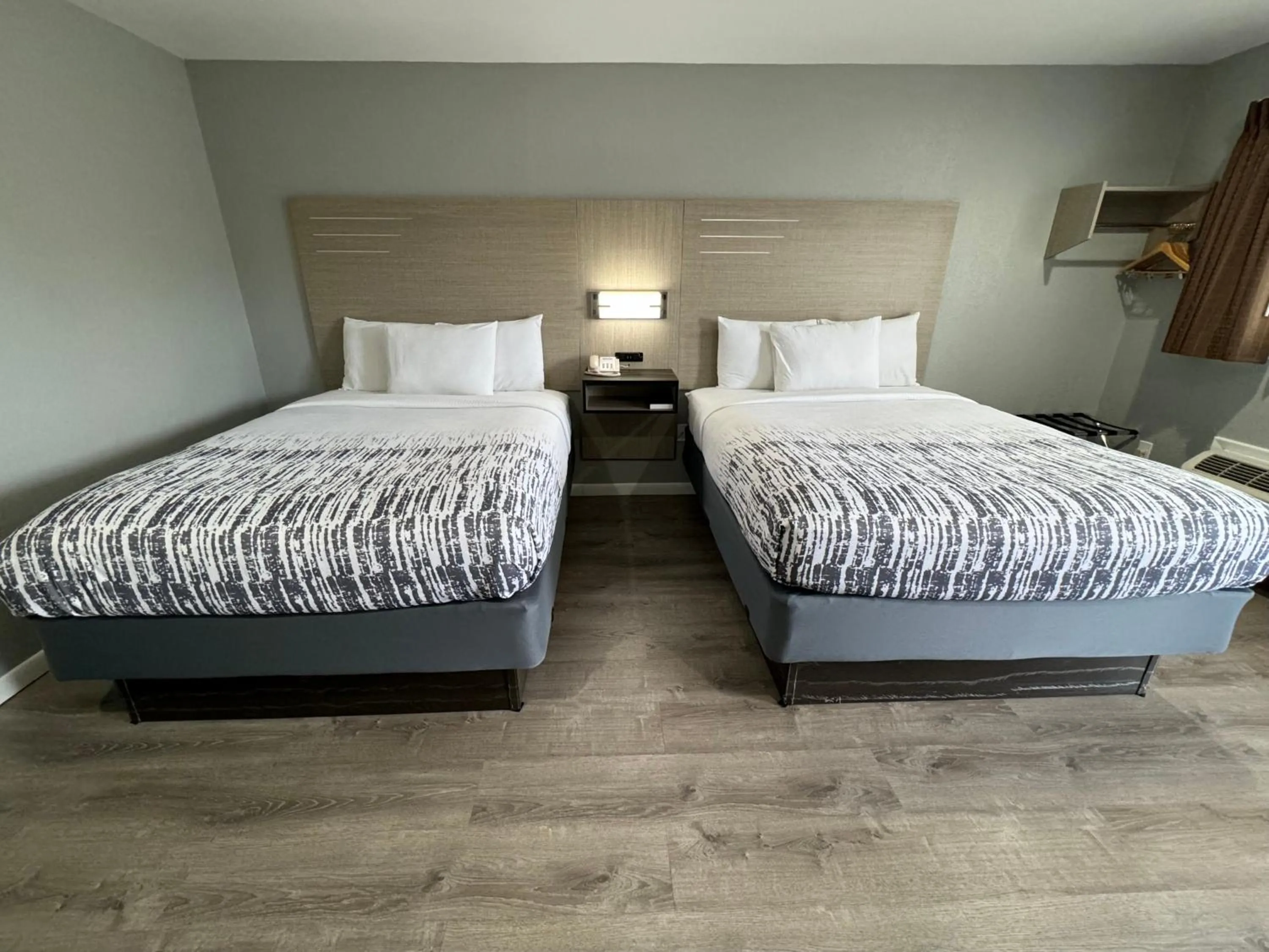 Bed in Copper Manor Motel