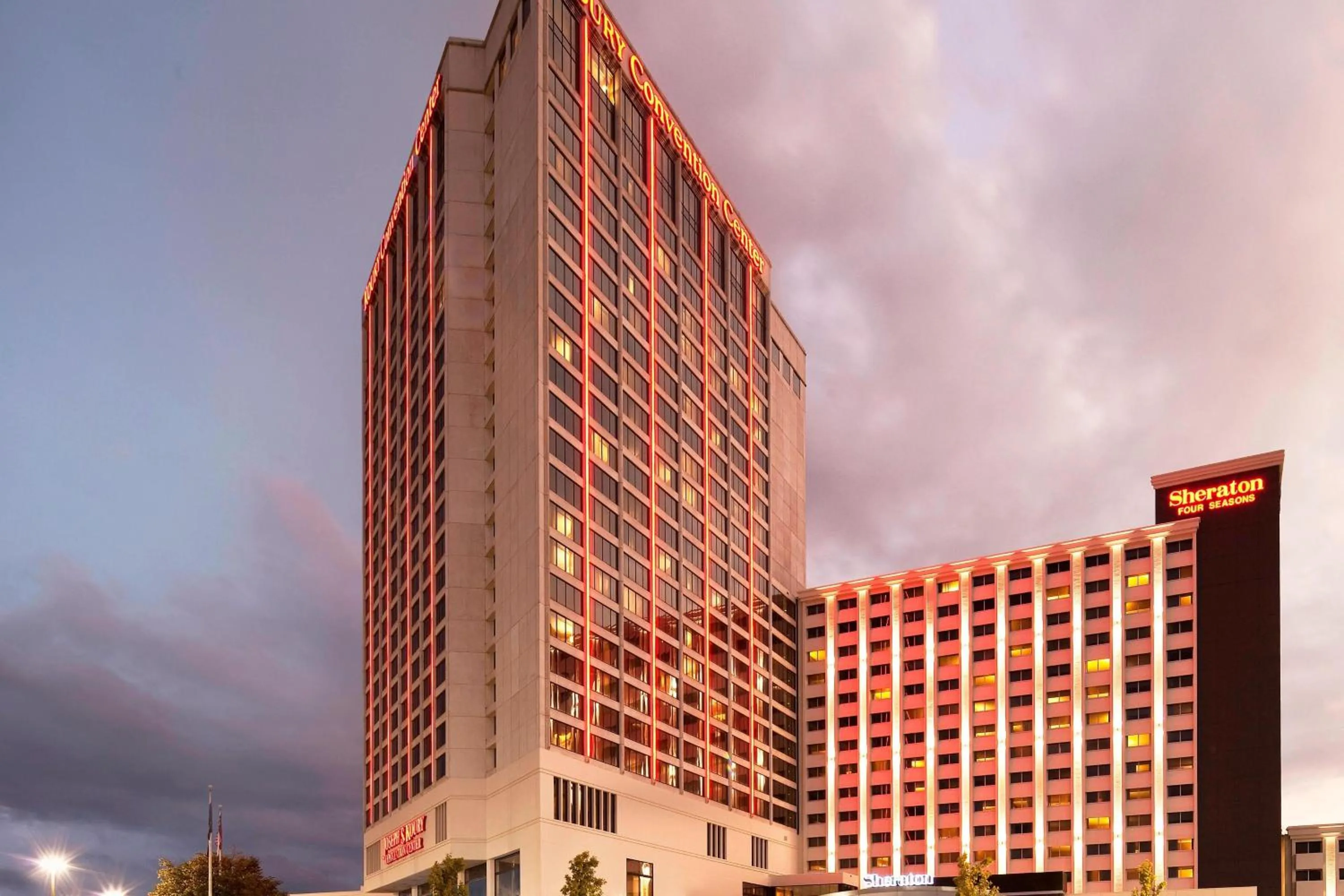 Property building in Sheraton Greensboro