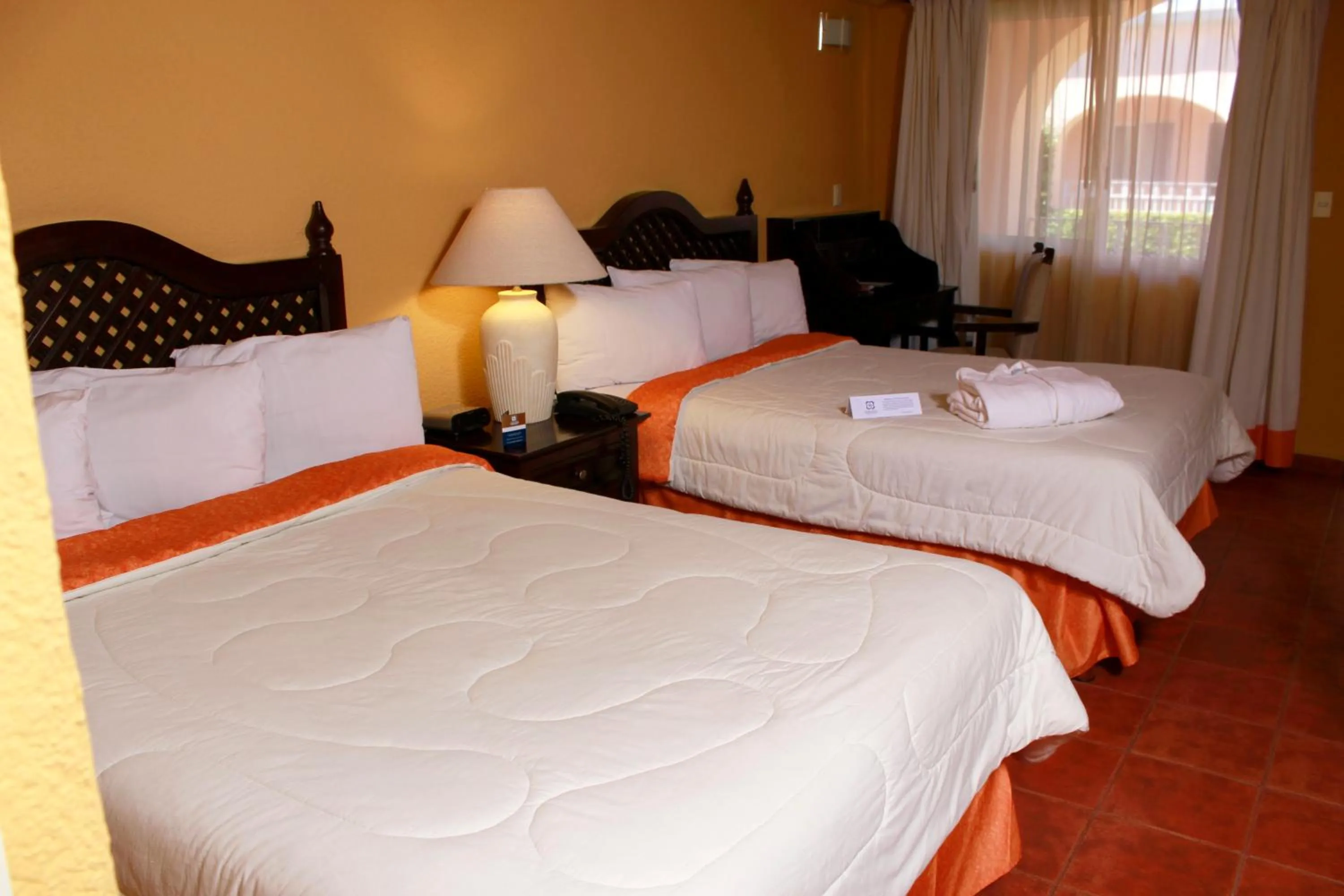 Photo of the whole room in Mision Orizaba