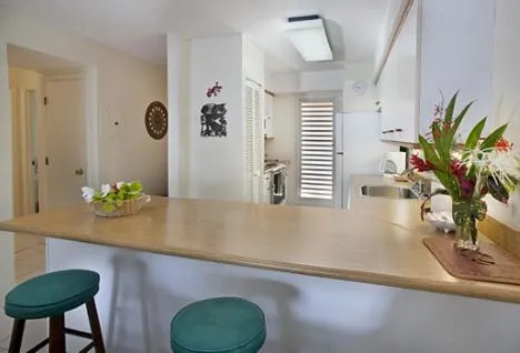 Kitchen or kitchenette in Colony Cove Beach Resort