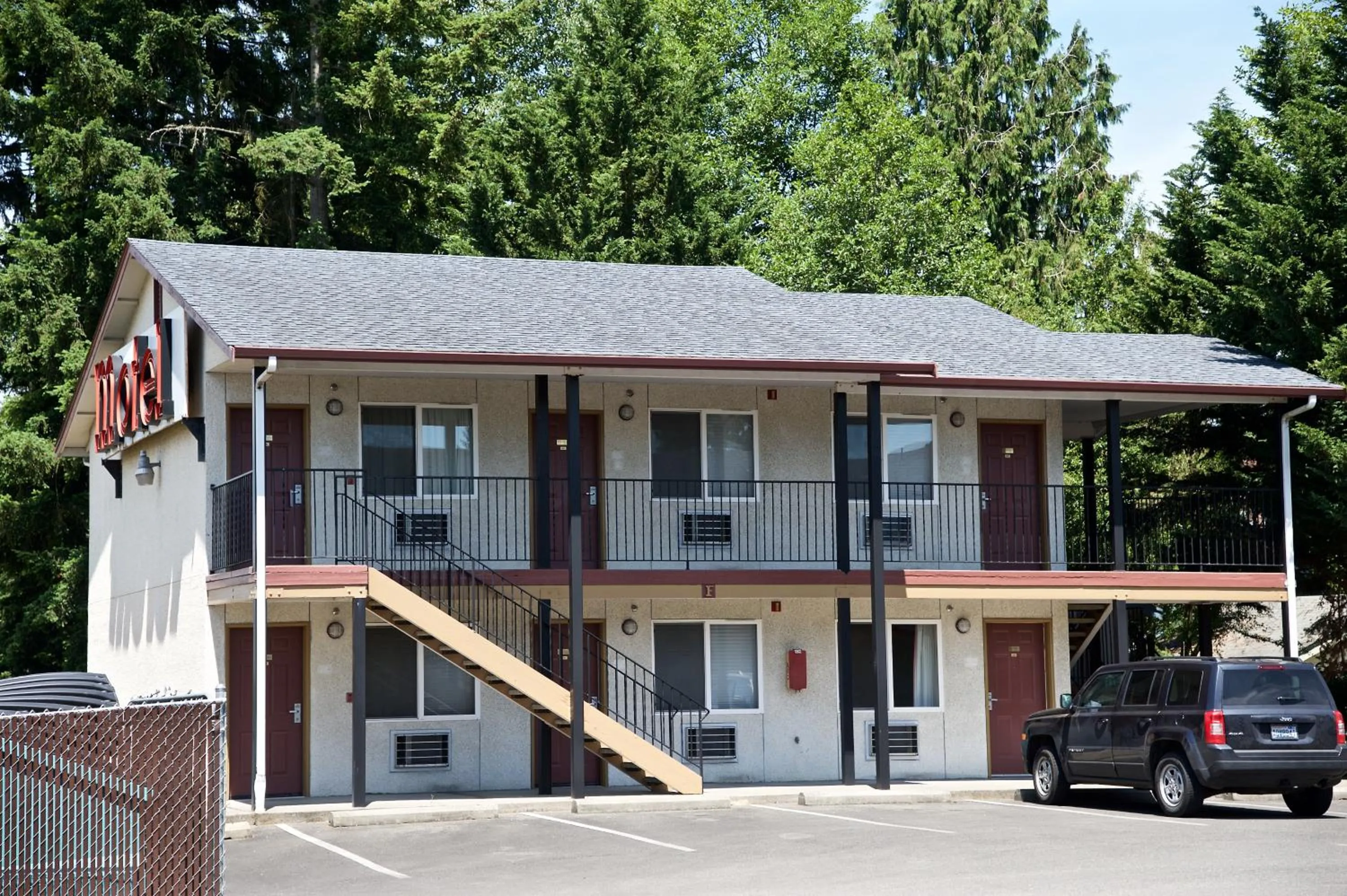 Property building in King Oscar Motel Centralia