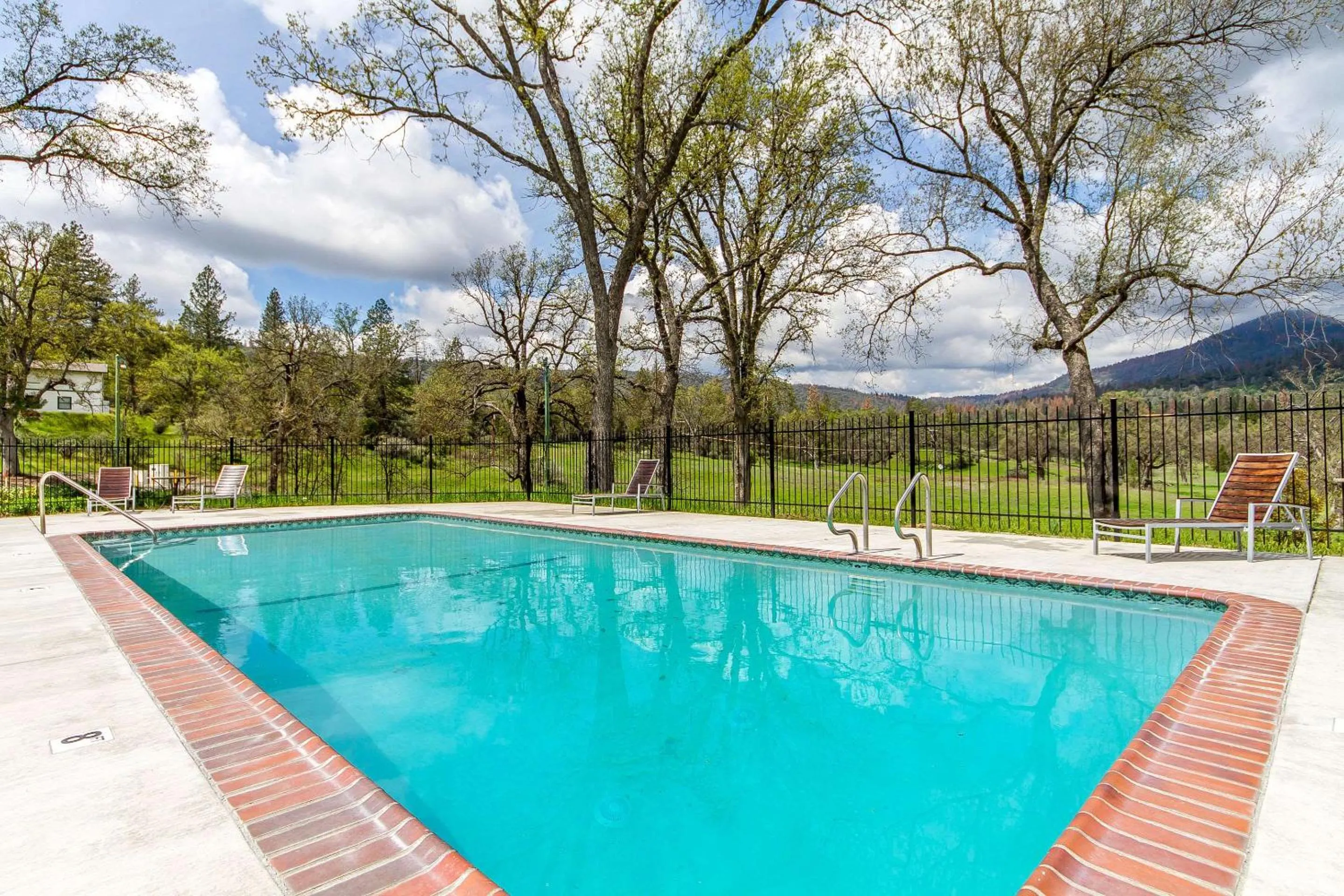 Swimming pool in Sierra Sky Ranch