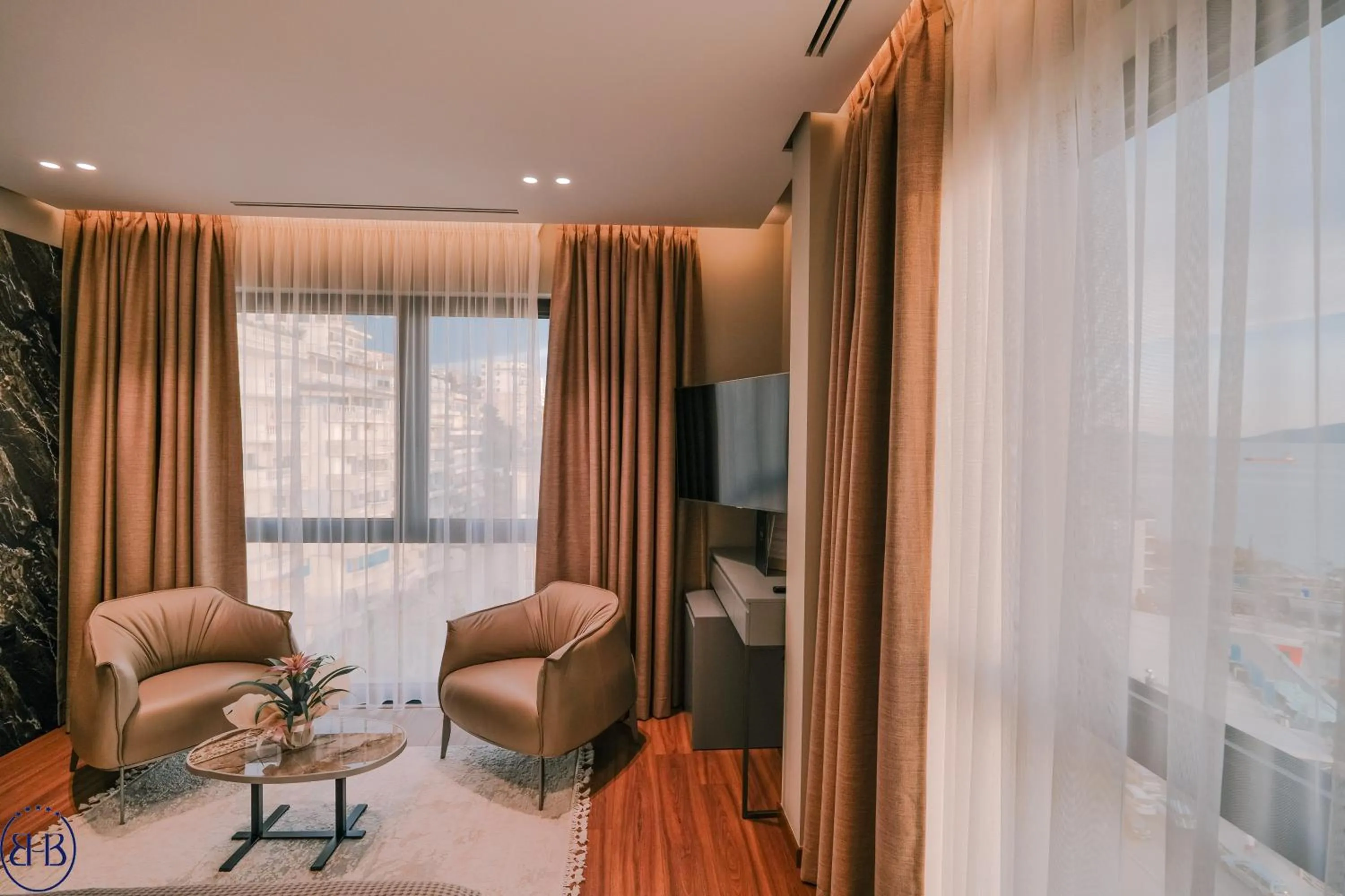 TV and multimedia in Hotel Saranda Butrinti, Affiliated by Melia