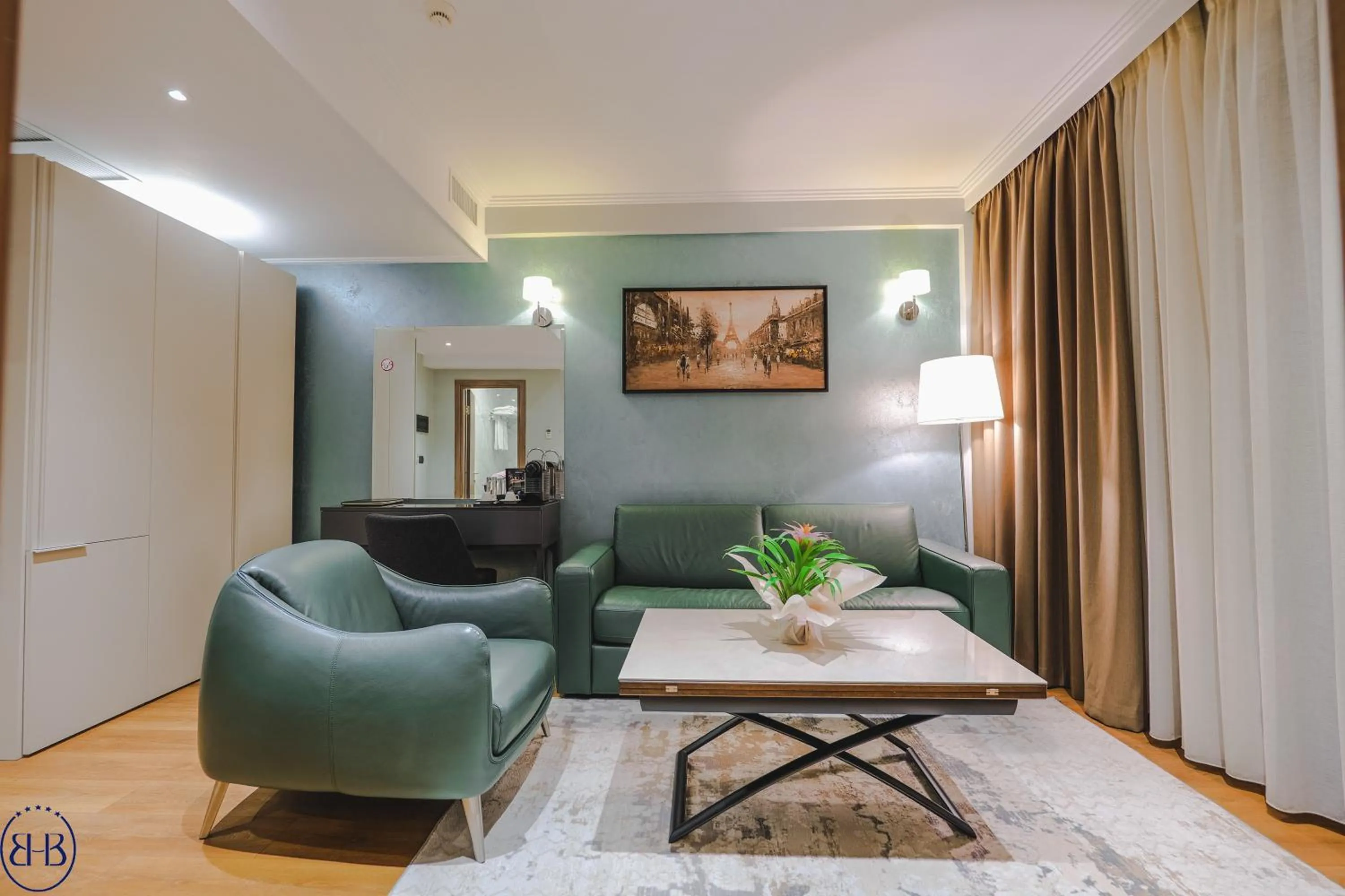 Living room in Hotel Saranda Butrinti, Affiliated by Melia