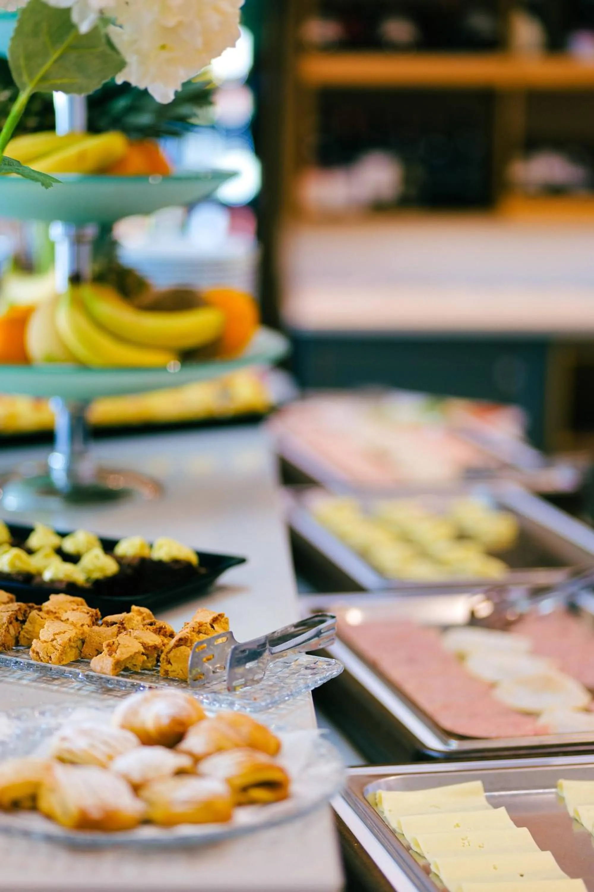 Restaurant/places to eat in Hotel Saranda Butrinti Affiliated by Meliá