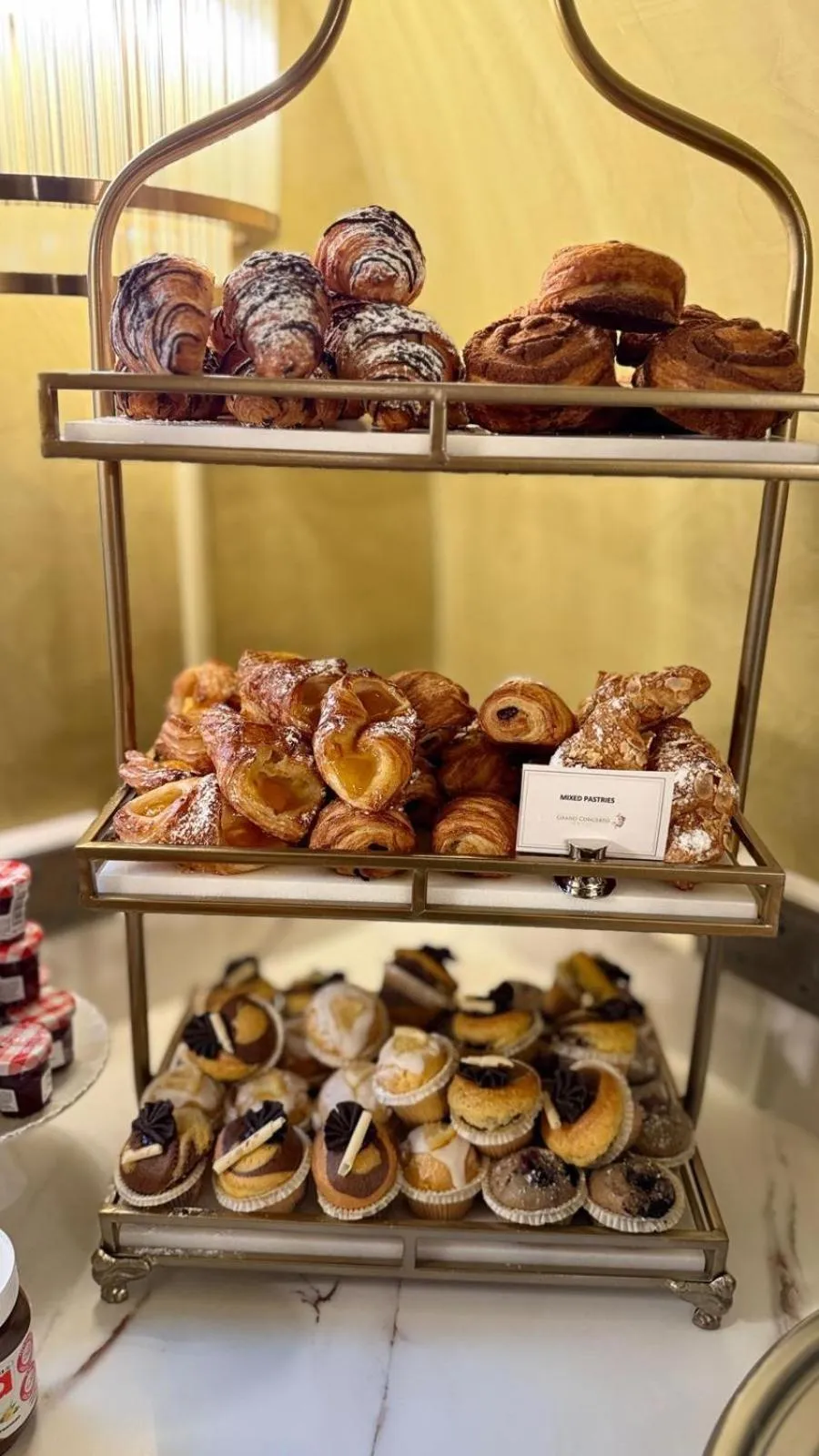 Breakfast in The Castleton Hotel