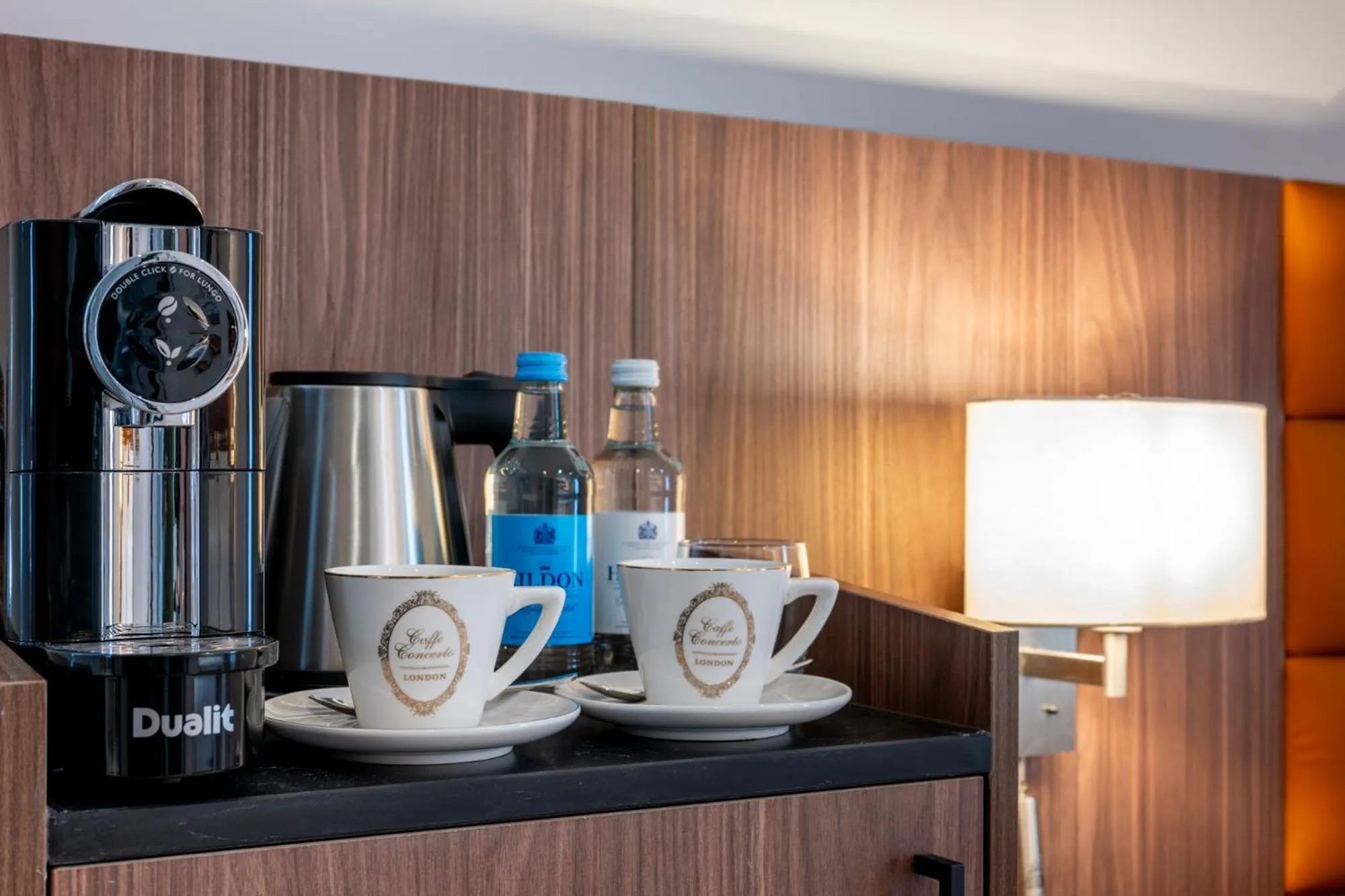Coffee/tea facilities in The Castleton Hotel