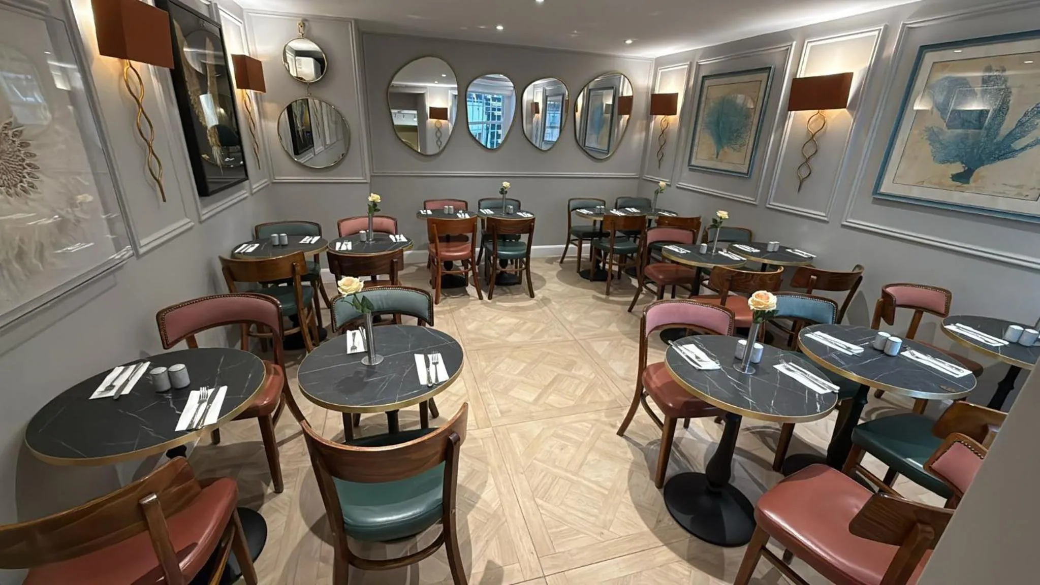 Breakfast in The Castleton Hotel