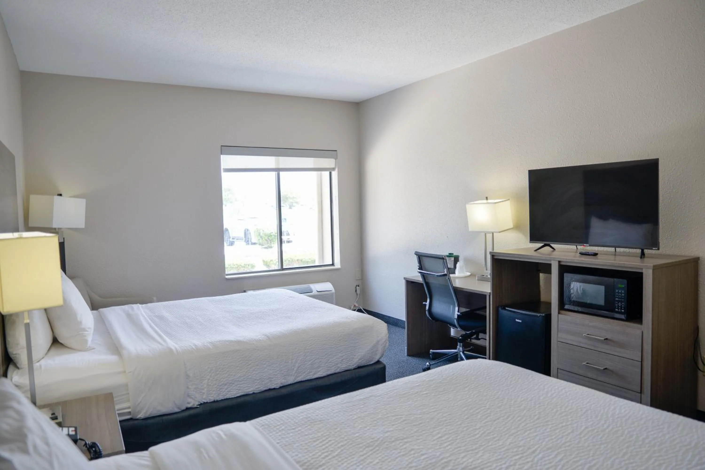 Bedroom, Bed in Baymont by Wyndham O'Fallon St. Louis Area