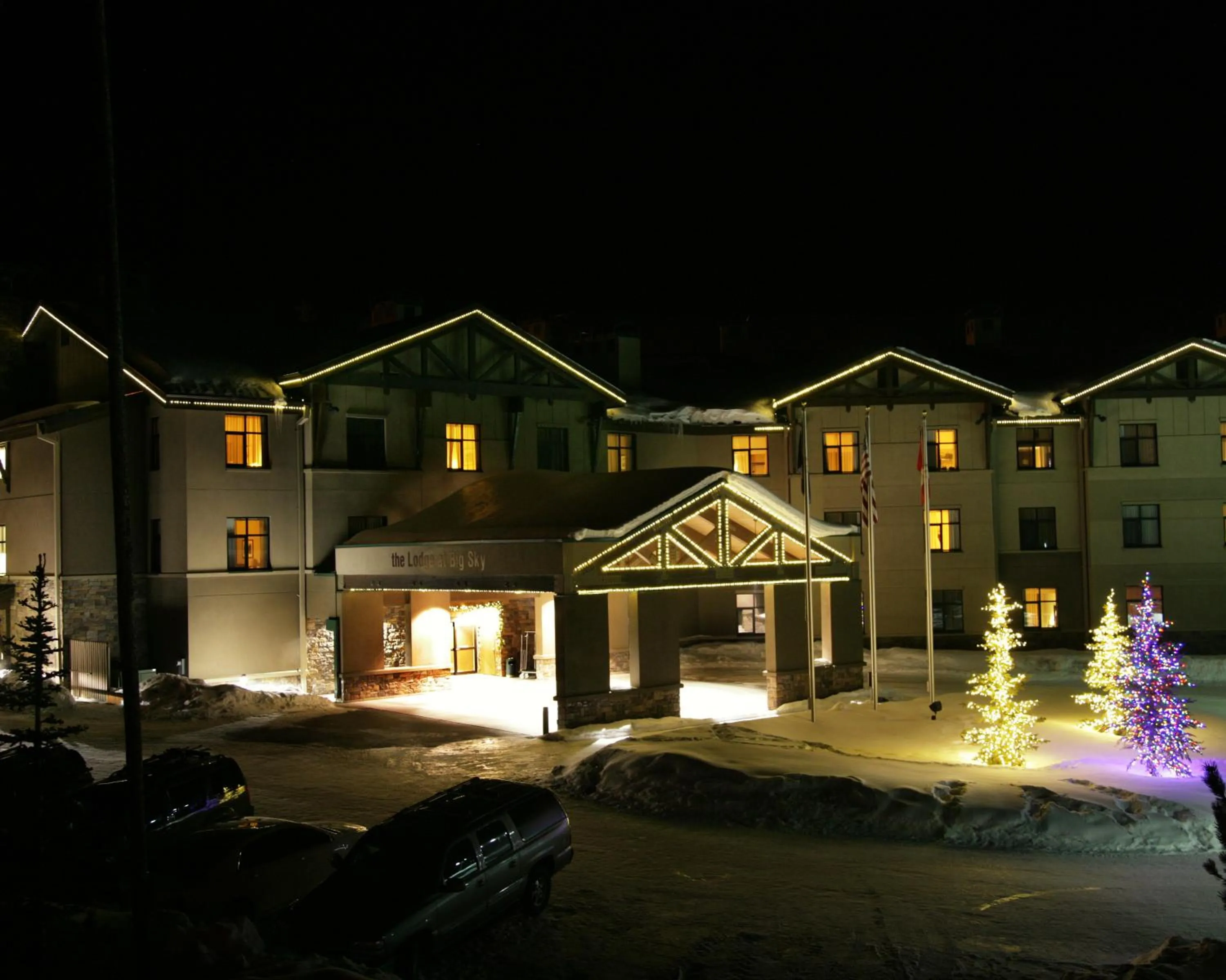 Facade/entrance in The Lodge at Big Sky