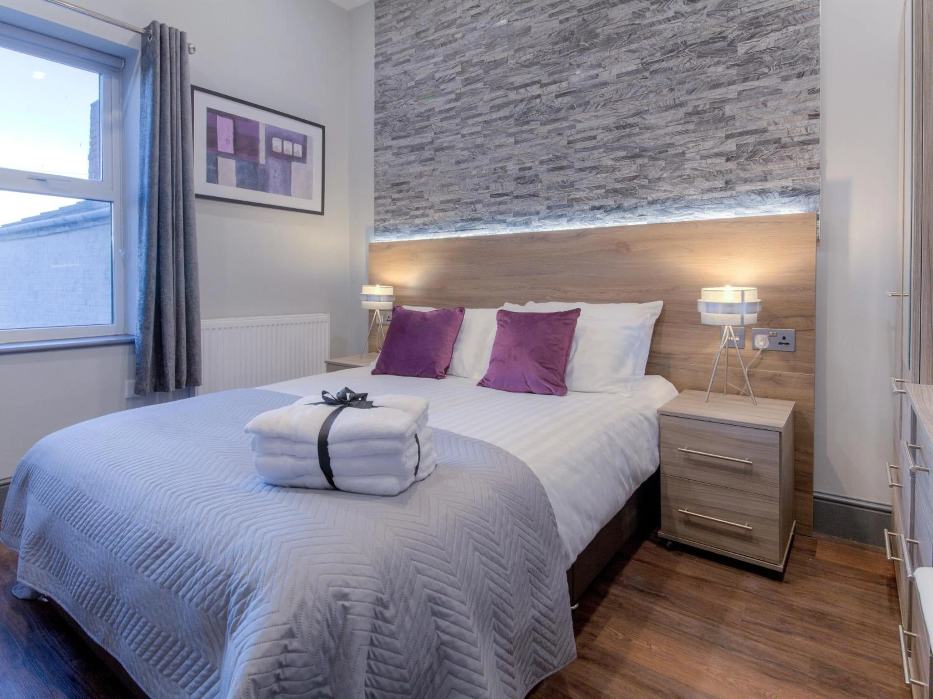 Bedroom in Remaotel The Bromley Apartments