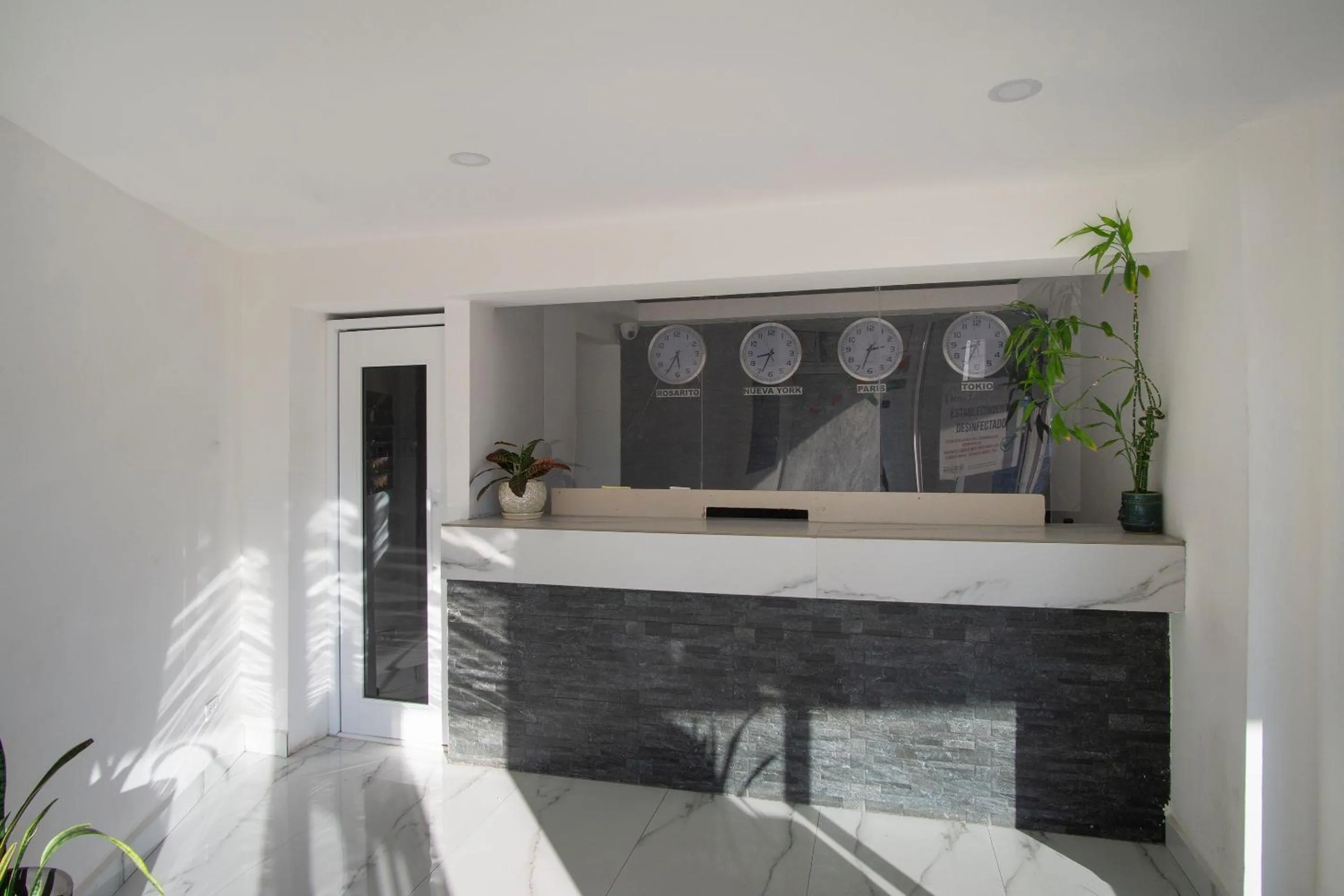 Lobby or reception, Lobby/Reception in OYO Hotel Hacienda Don Luis, Rosarito