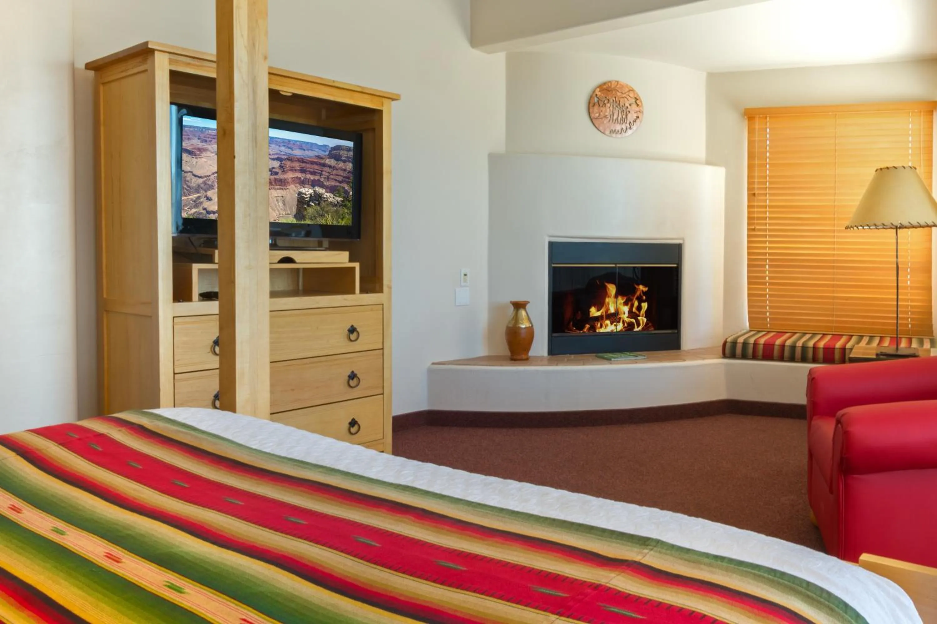 TV and multimedia, Bed in Inn at Eagle Mountain