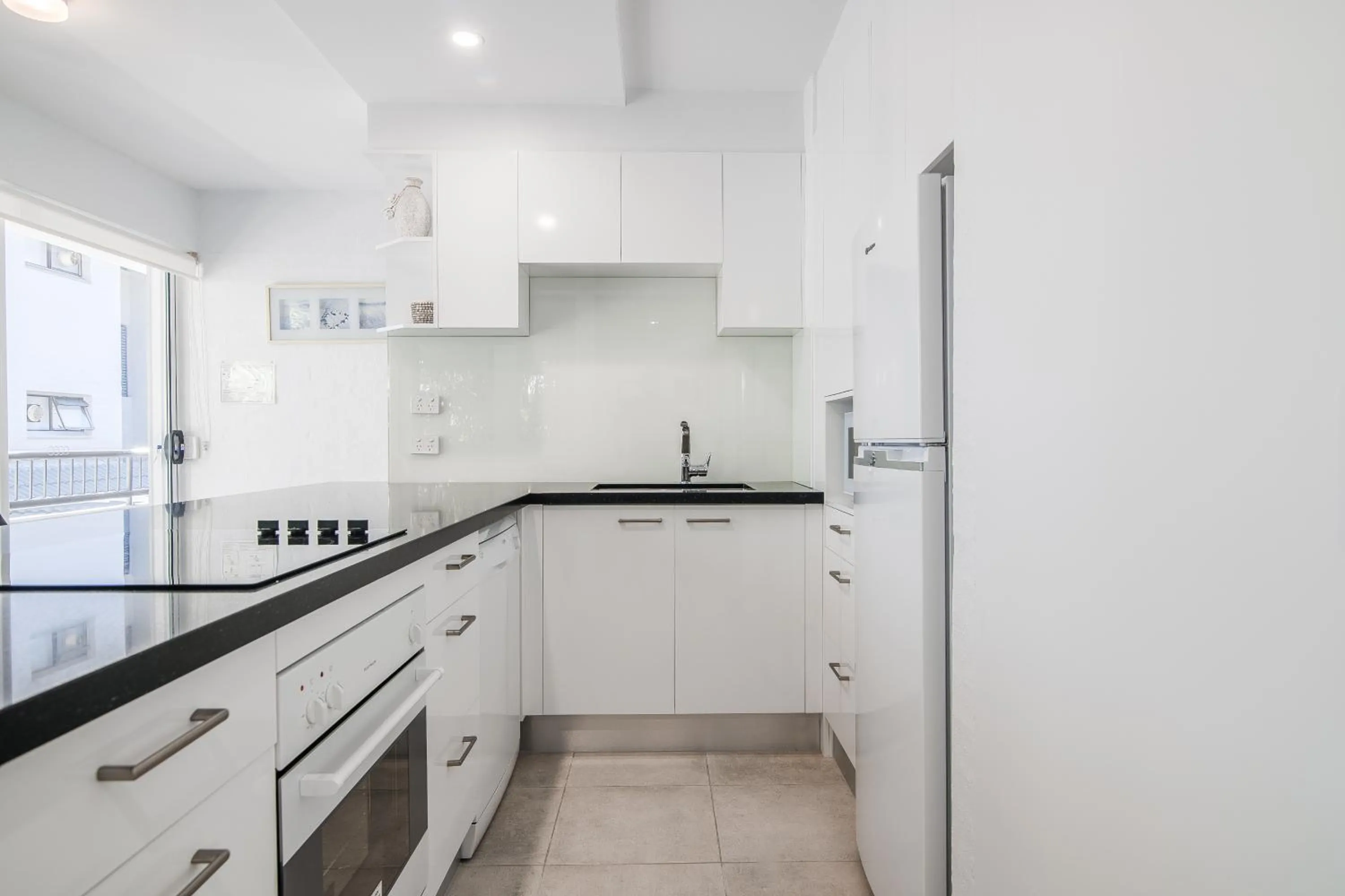 Kitchen or kitchenette in Saks on Hastings