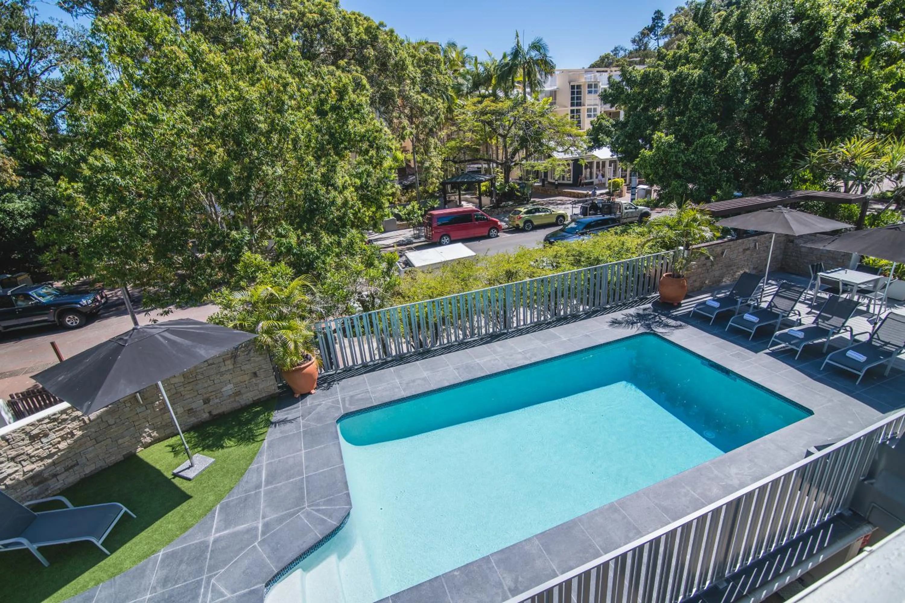 Swimming pool in Saks on Hastings