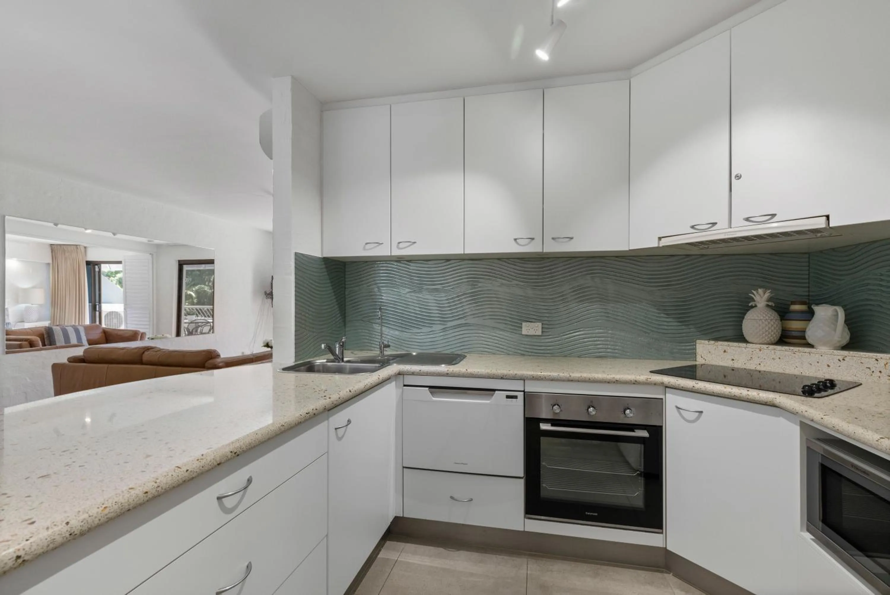 Kitchen or kitchenette in Saks on Hastings