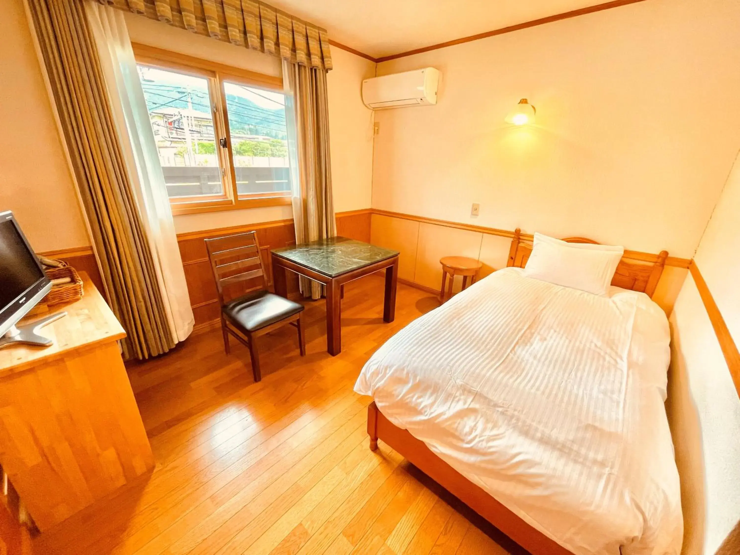 Single Room in Nikko Akarinoyado Villa Revage Single Room in Nikko Akarinoyado Villa Revage