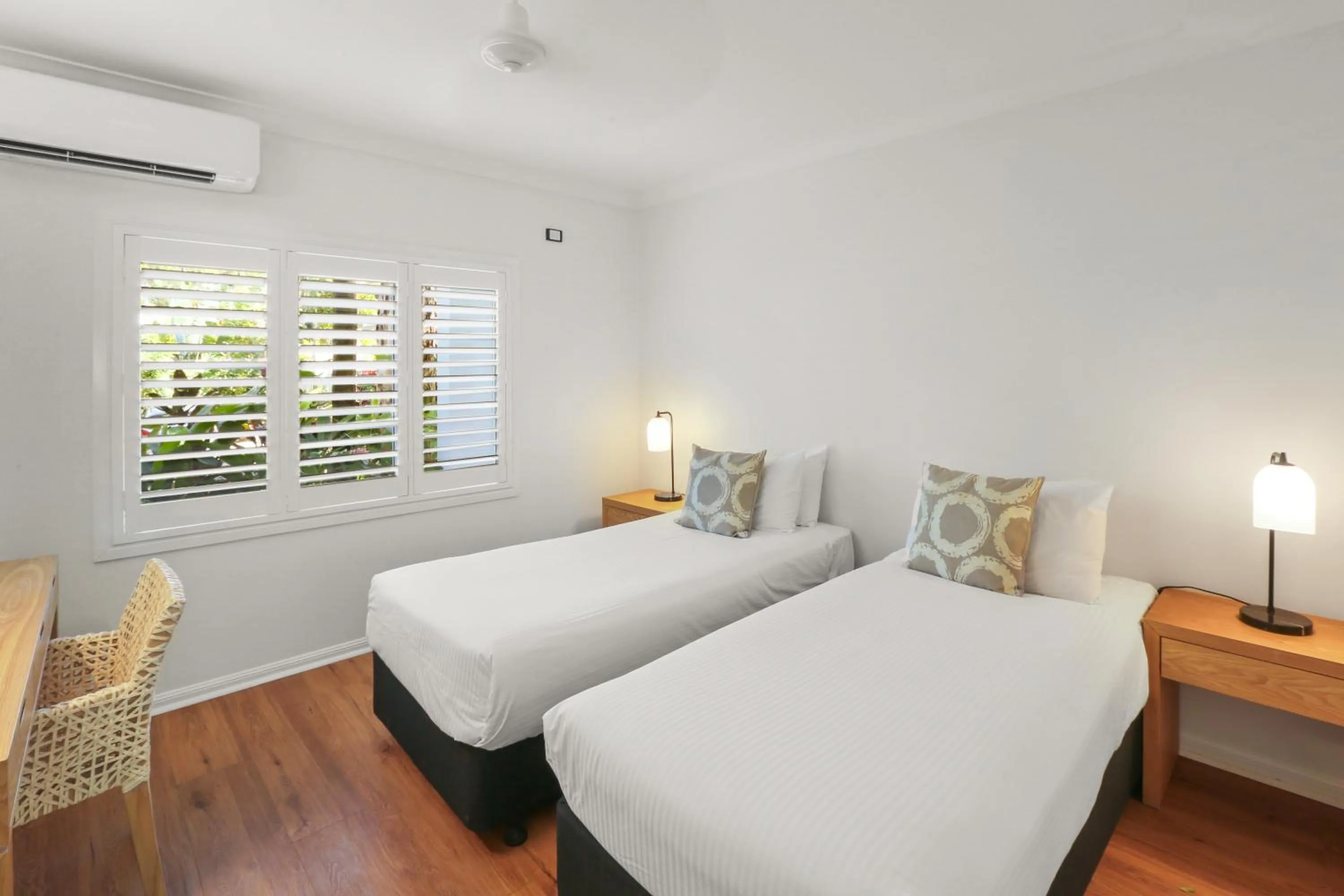 Bedroom, Bed in Alamanda Palm Cove by Lancemore