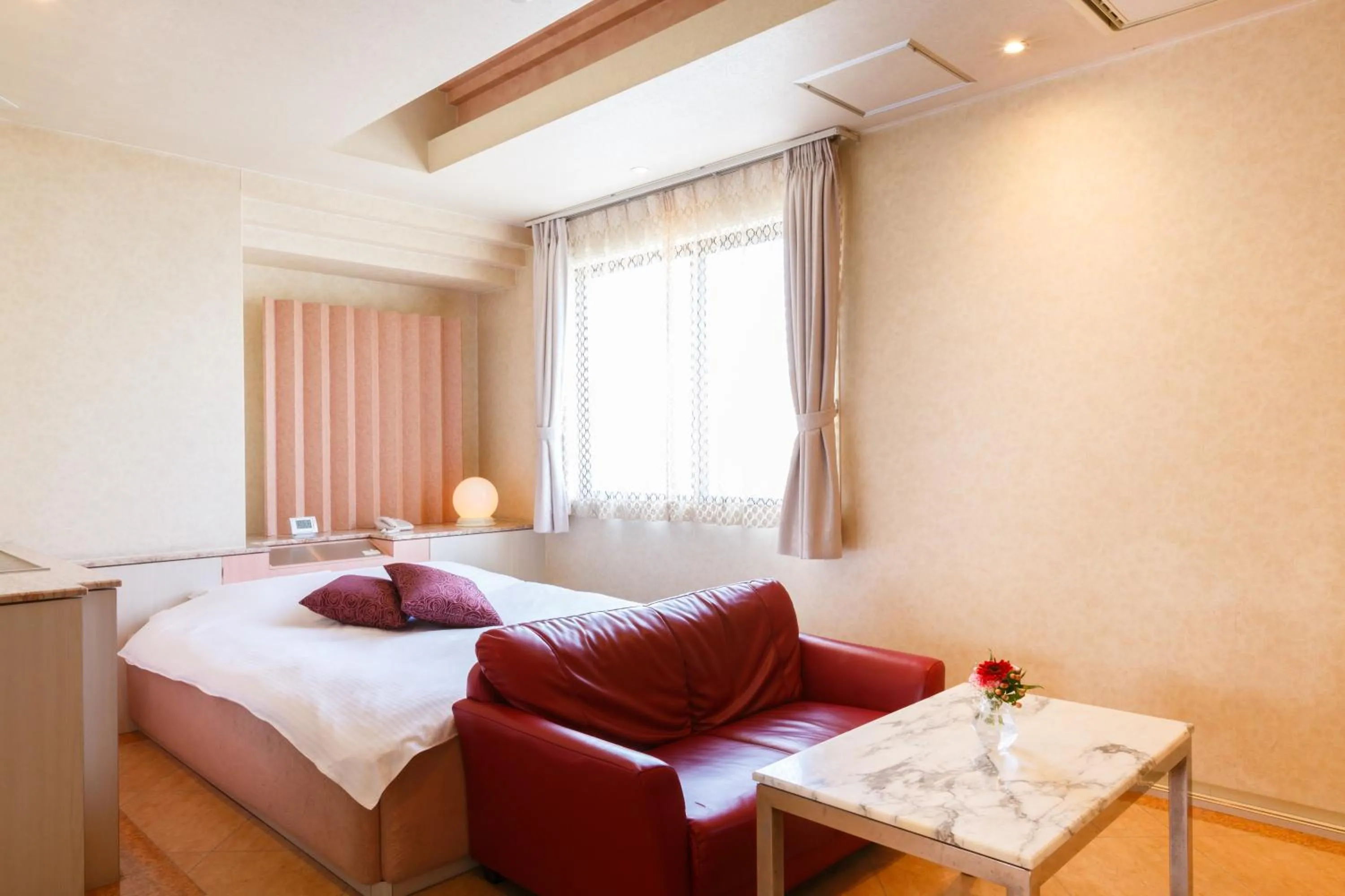 Photo of the whole room, Bed in Hotel In Kyoto Sasarindou