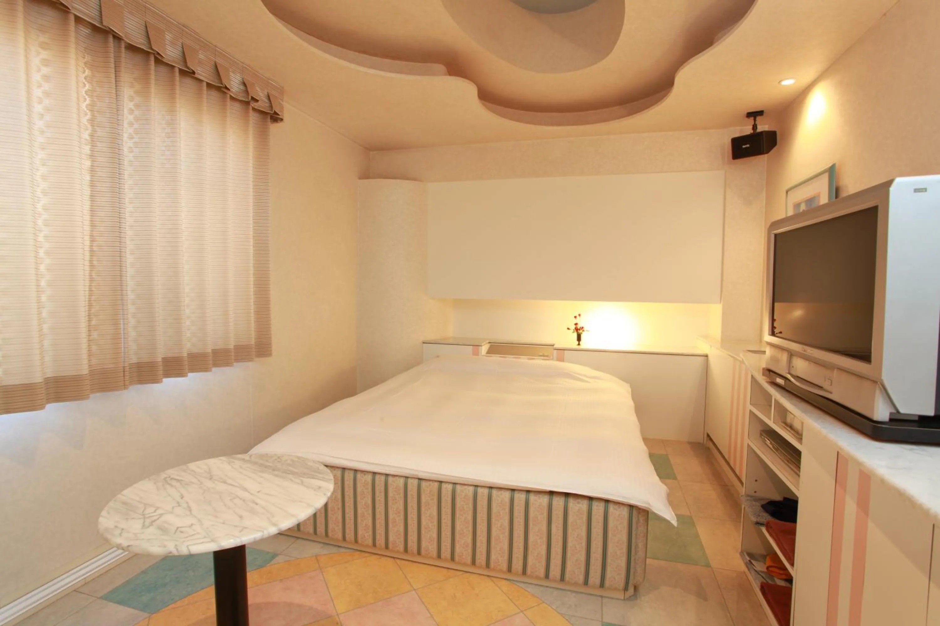 Photo of the whole room, Bed in Hotel In Kyoto Sasarindou