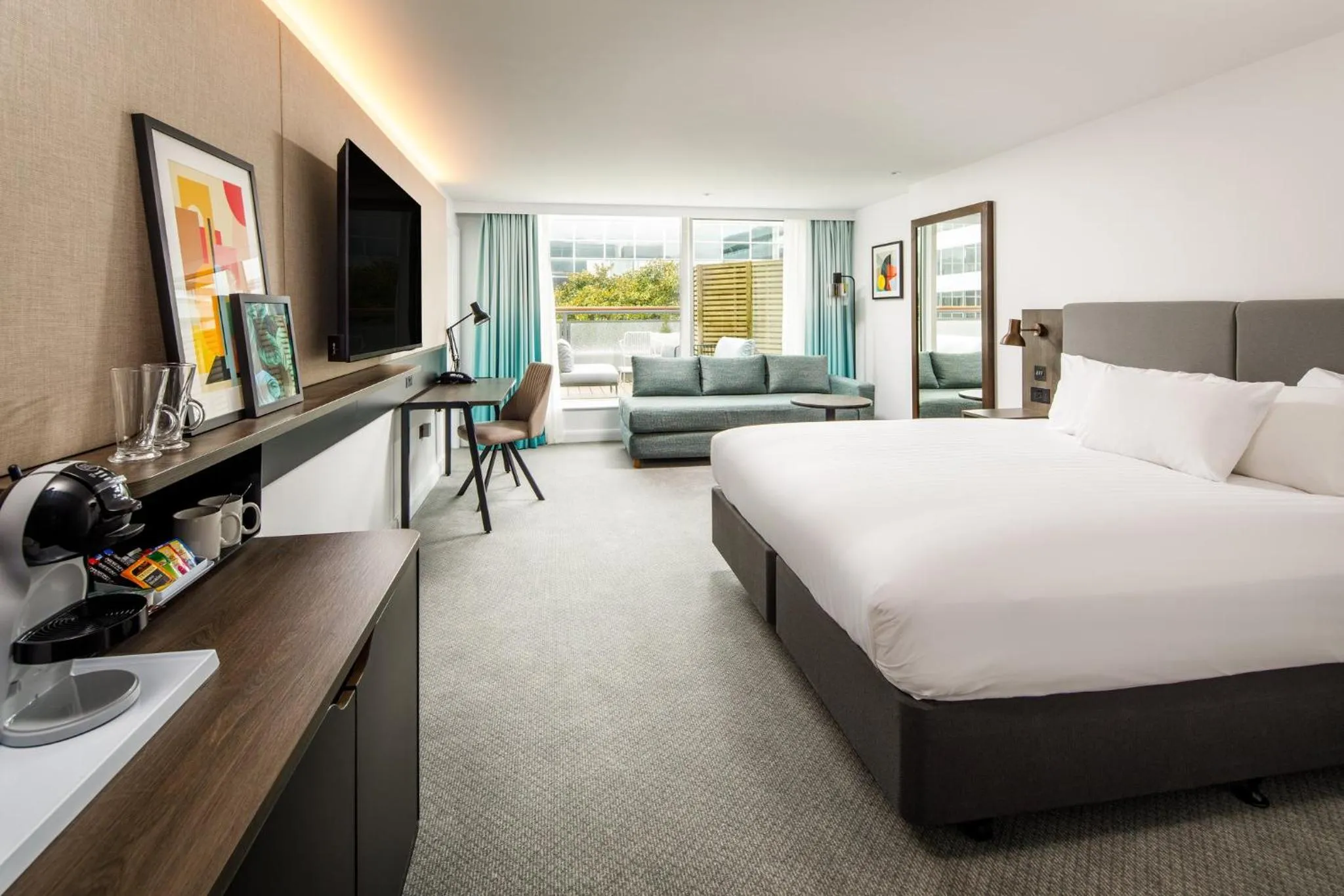 Photo of the whole room, Bed in Holiday Inn Milton Keynes Central by IHG