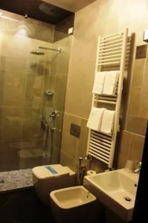 Shower in La Casa Degli Angeli - Agli Angeli Ristorante Pizzeria