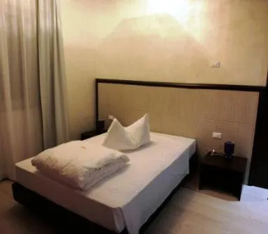 Decorative detail, Bed in La Casa Degli Angeli - Agli Angeli Ristorante Pizzeria