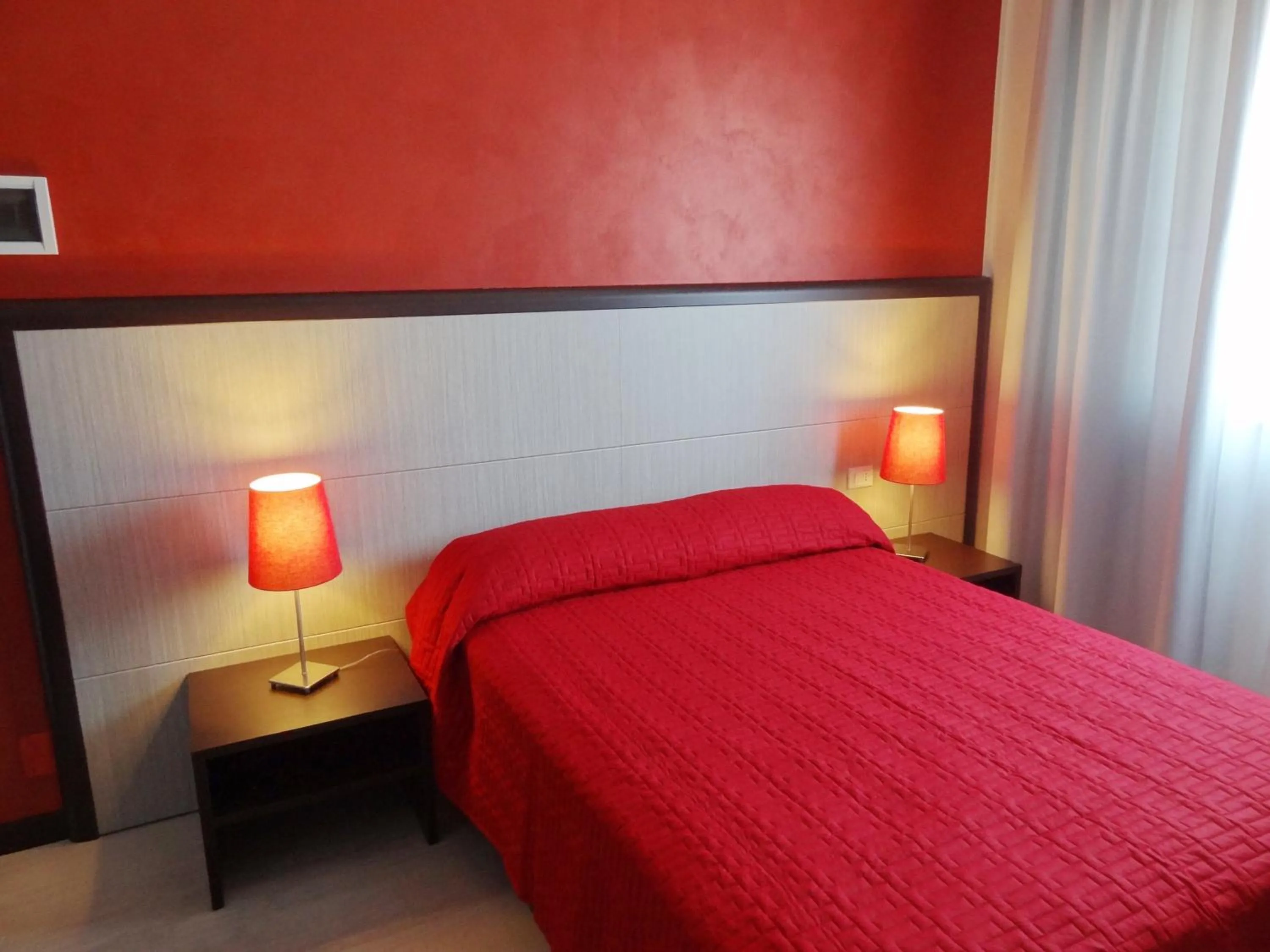 Bedroom, Bed in La Casa Degli Angeli - Agli Angeli Ristorante Pizzeria