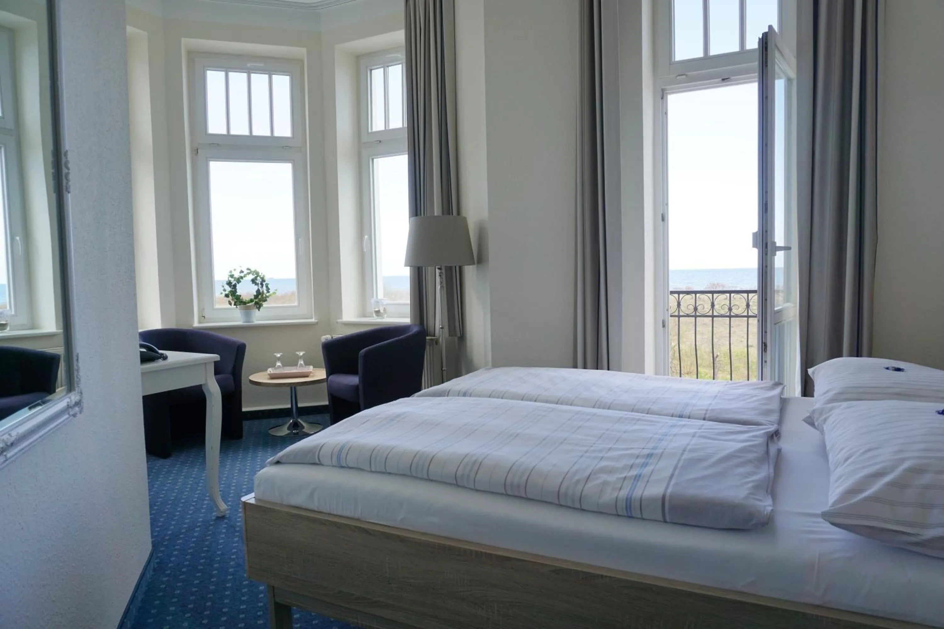 Photo of the whole room, Bed in Parkhotel Seeblick