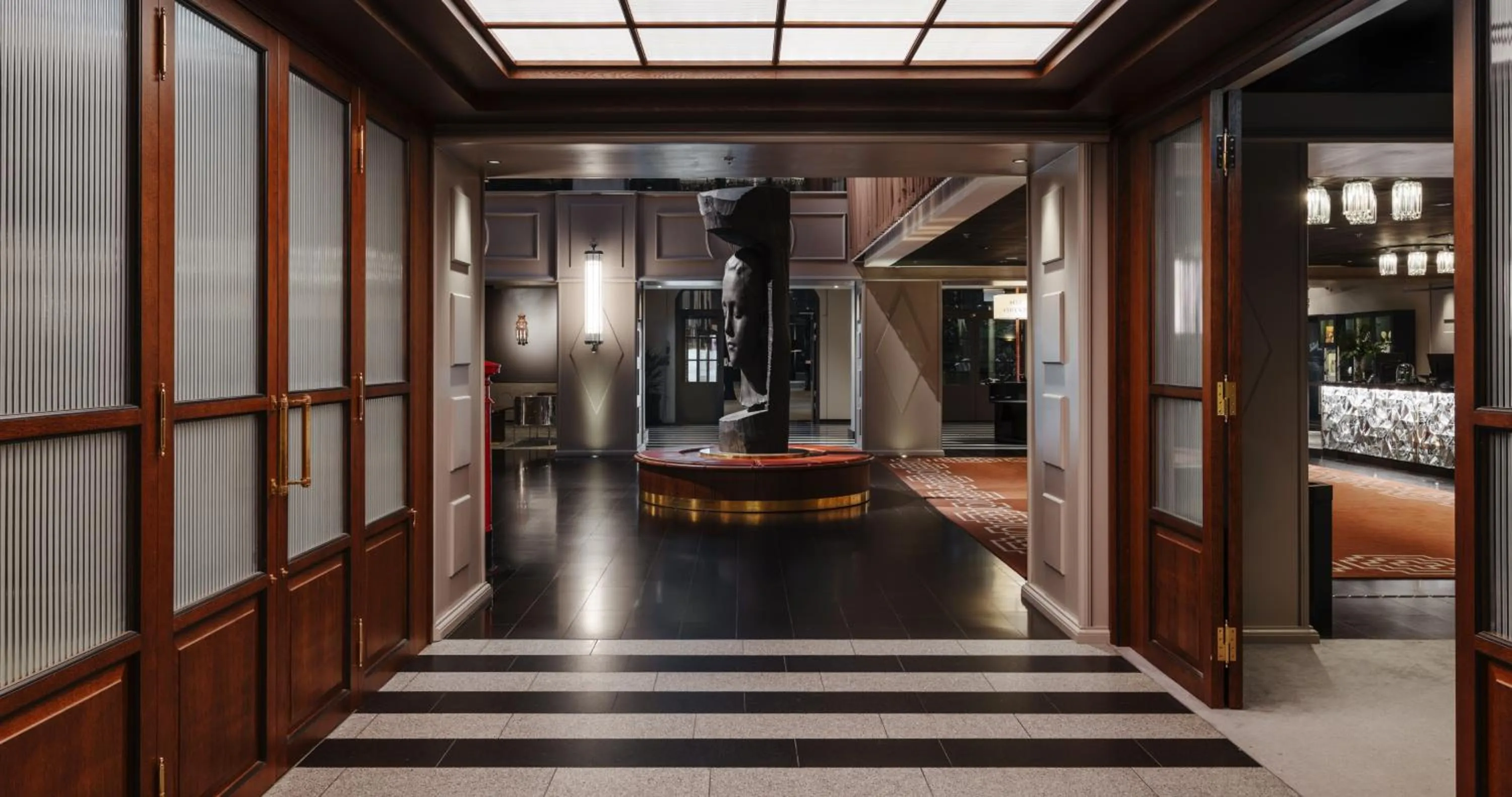 Lobby or reception in Clarion Hotel Post