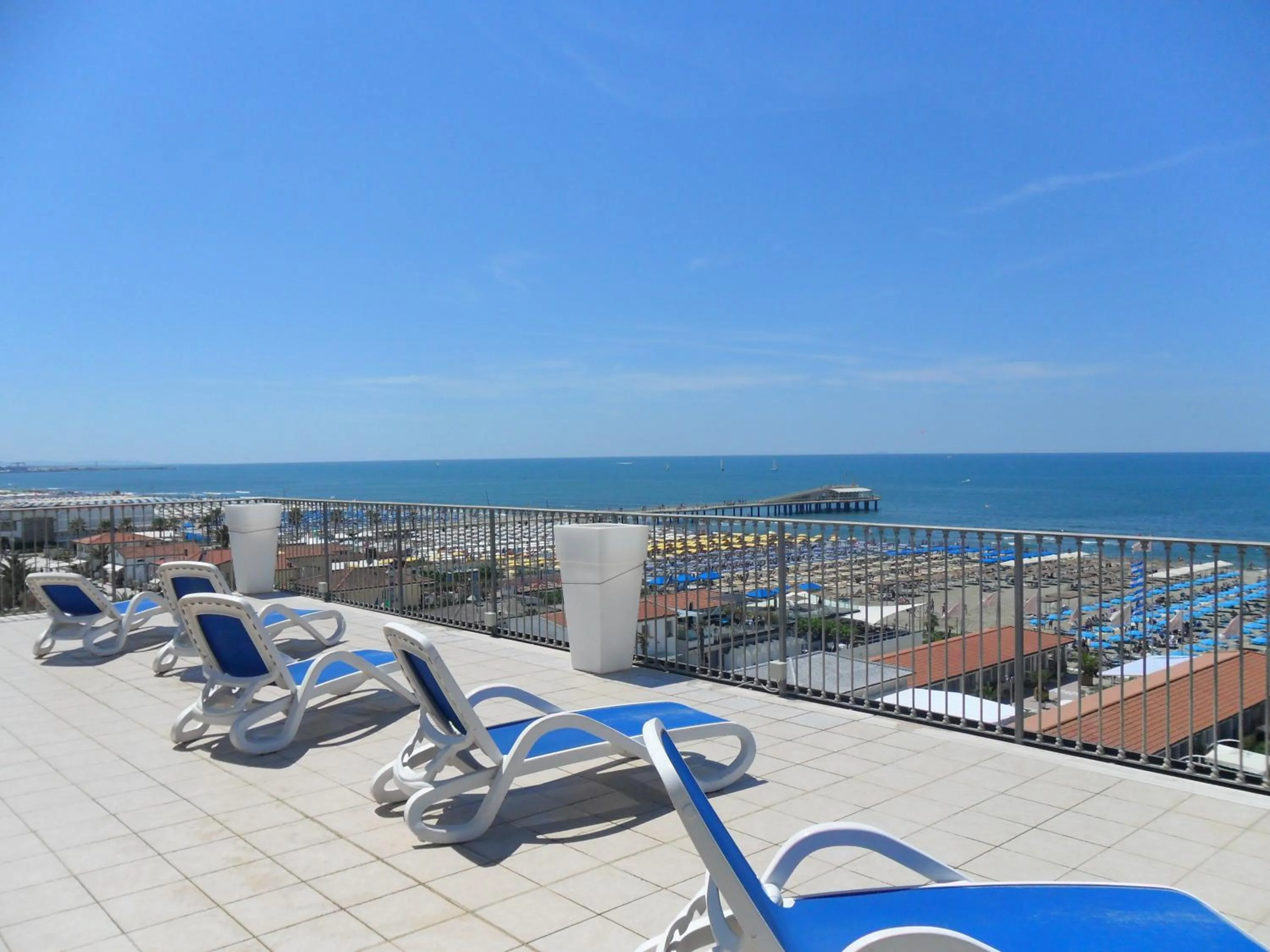 Solarium in Hotel Sole E Mare