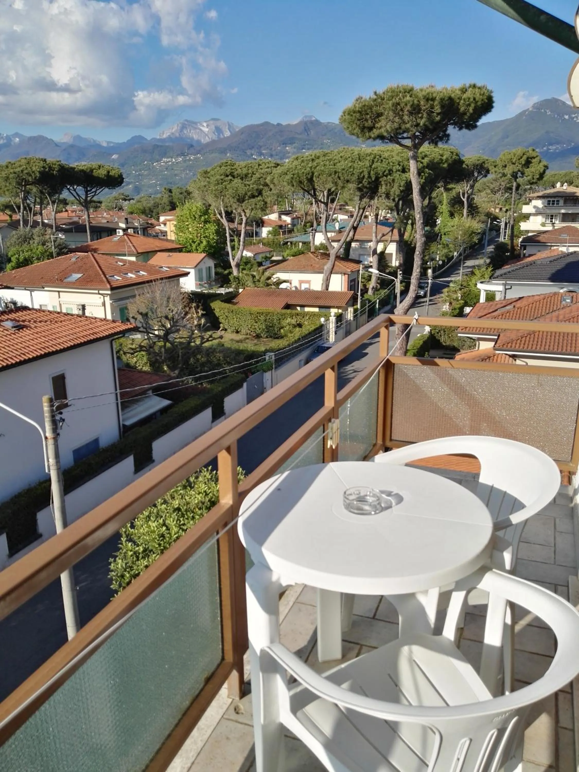 View (from property/room) in Hotel Elizabeth