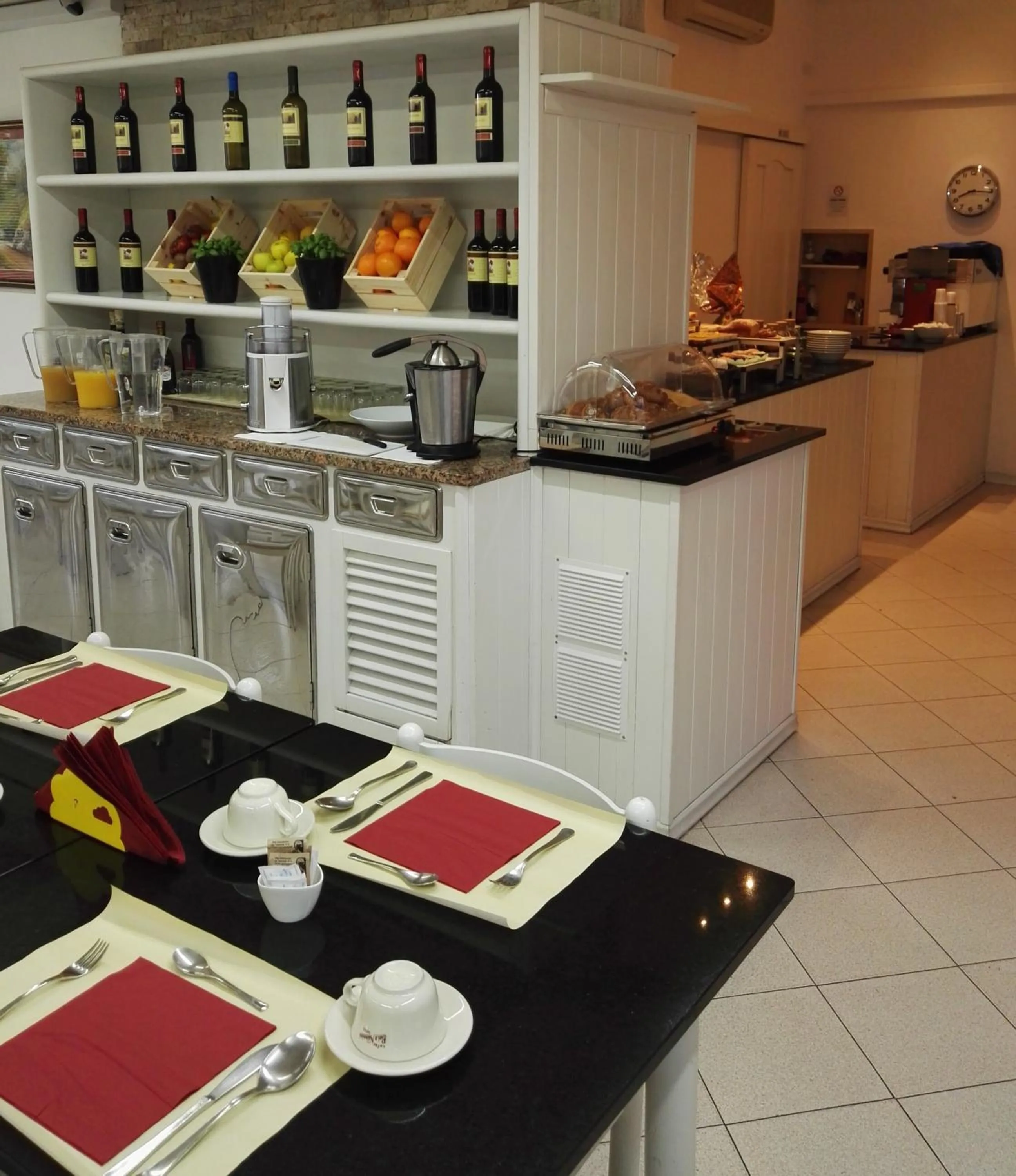 Buffet breakfast in Hotel Elizabeth