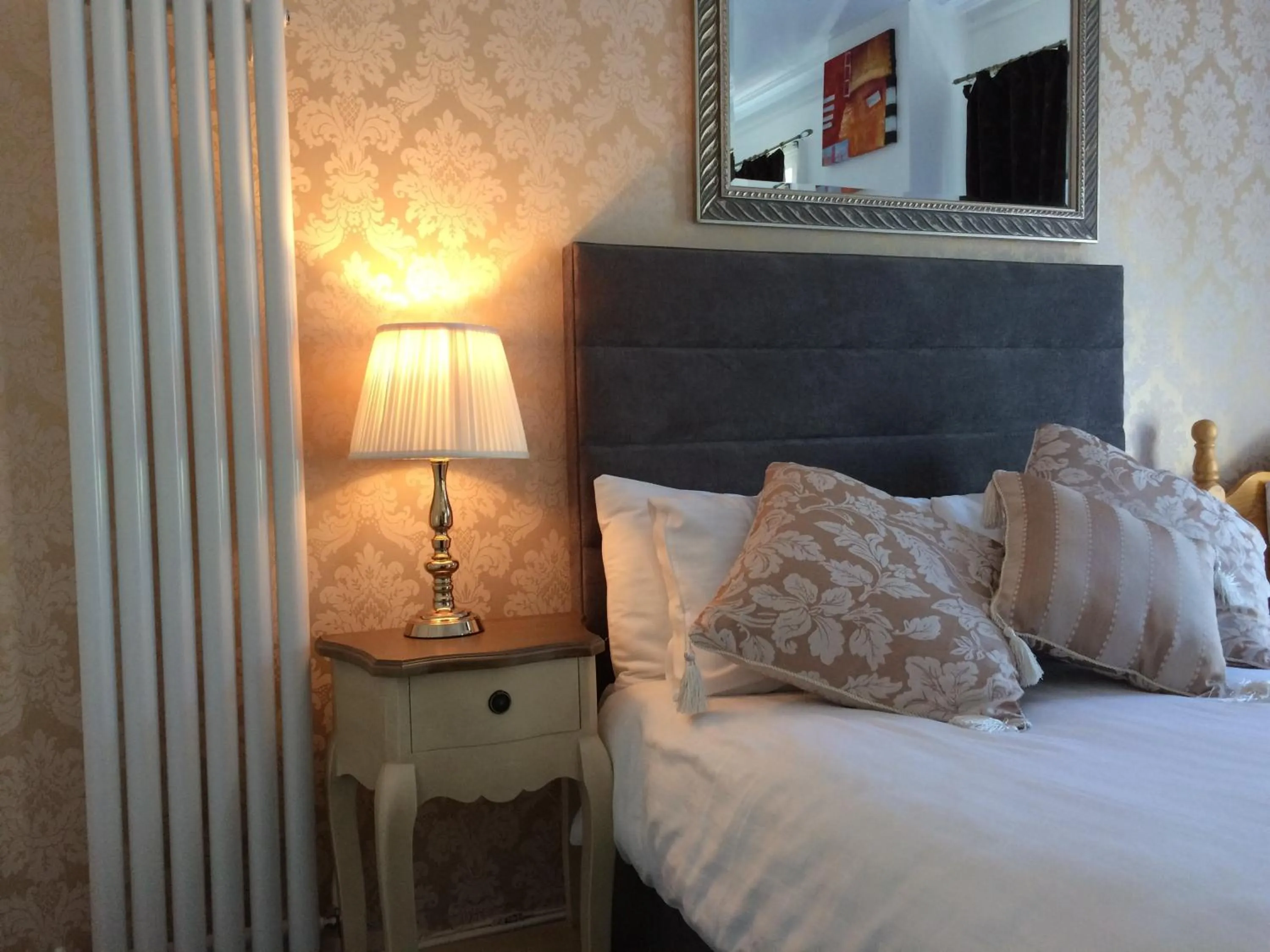 Bedroom, Bed in Serendipity House