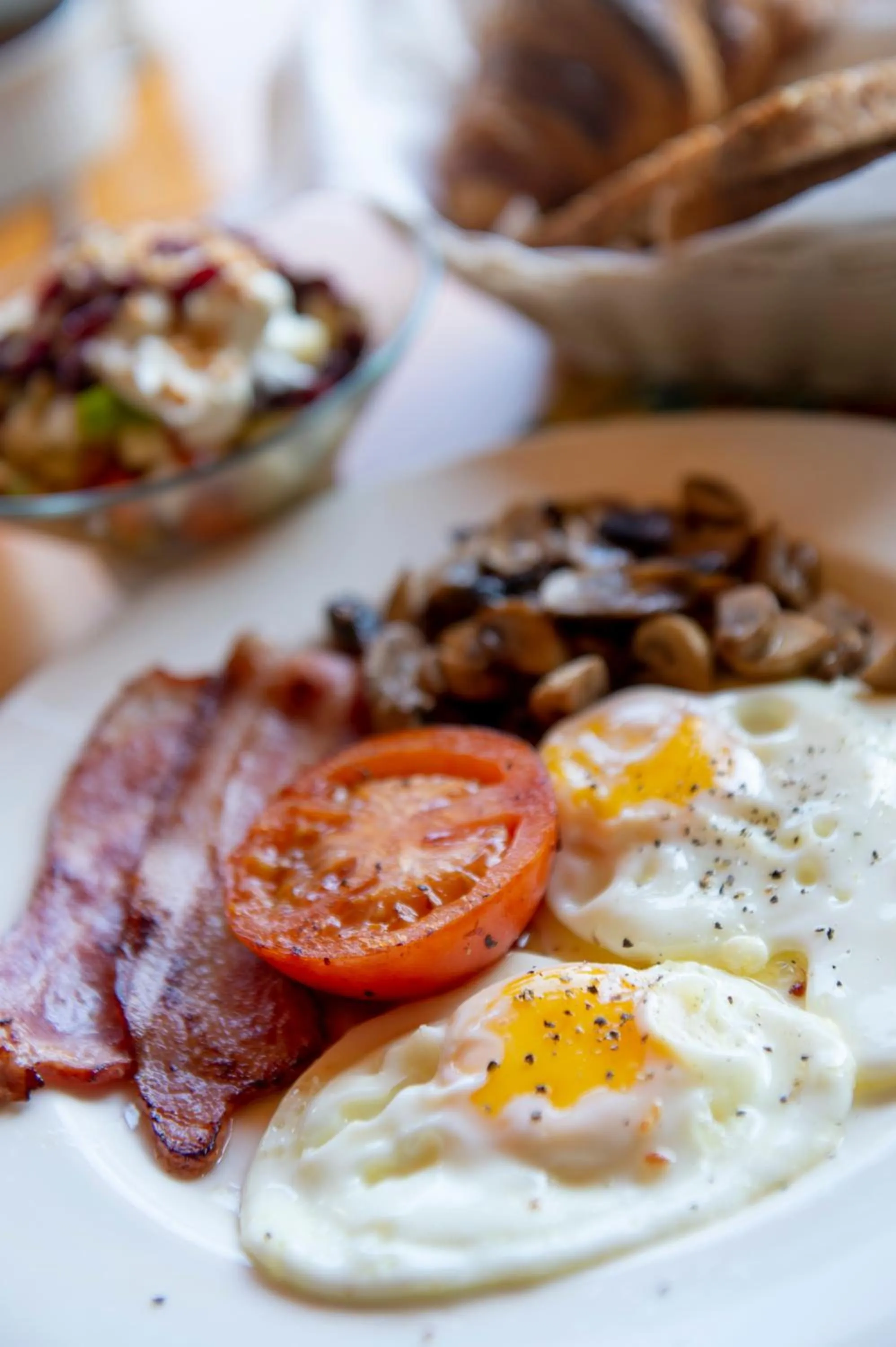 Food and drinks in At the Woods Guest House