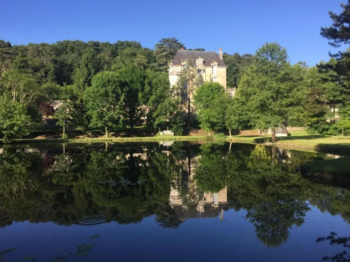 La Suite Du Marquis La Suite Du Marquis