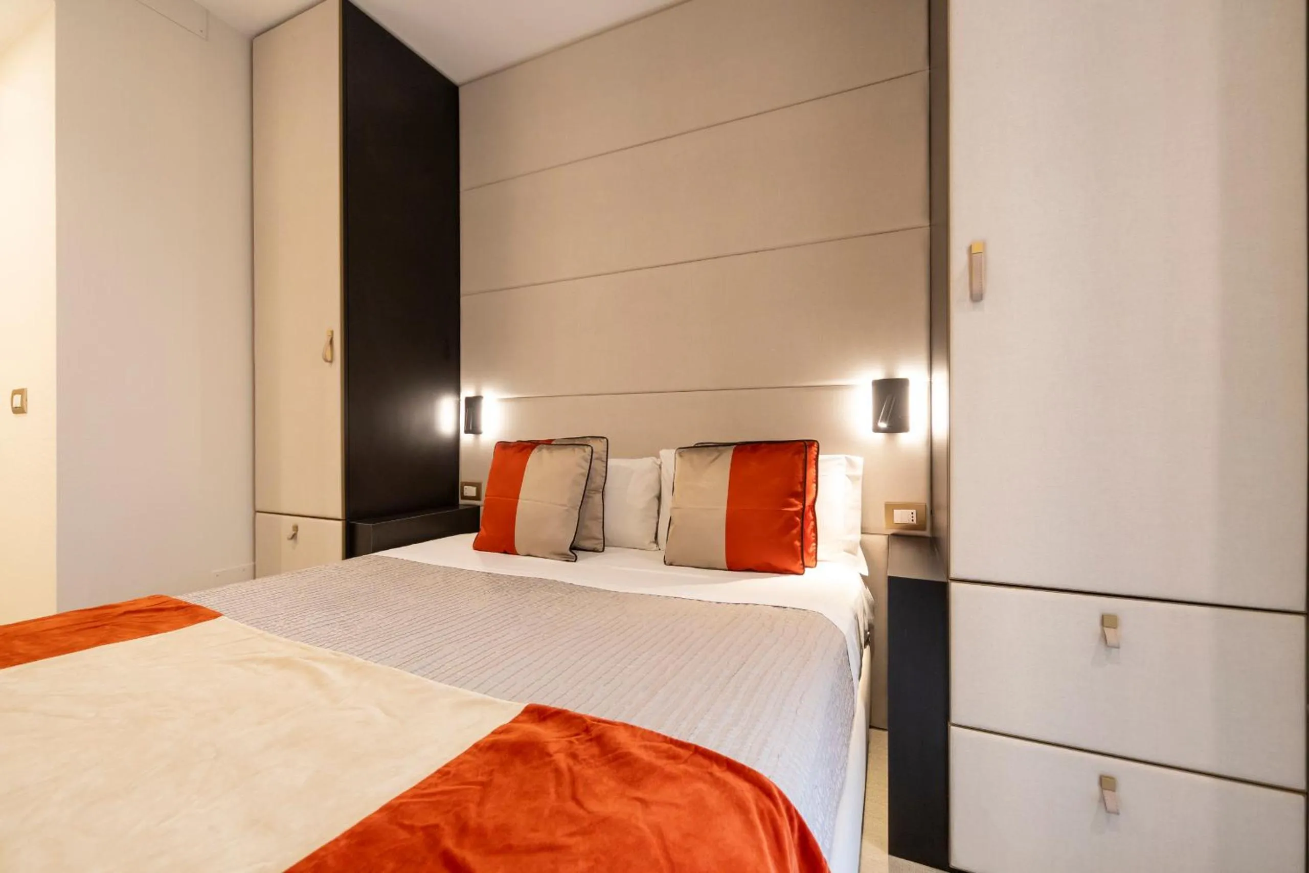 Bed in San Carlo Suite