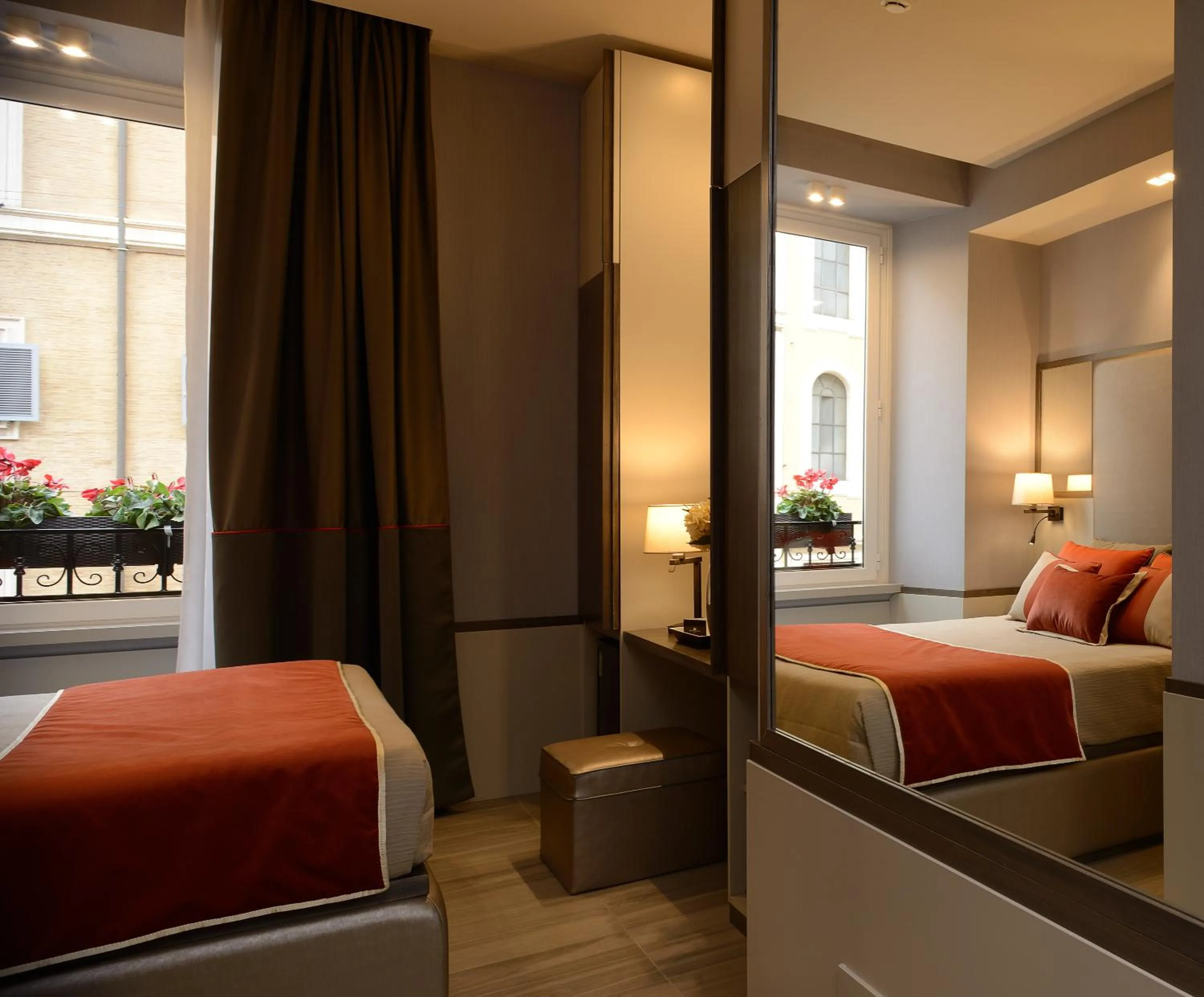 Bedroom, Bed in San Carlo Suite