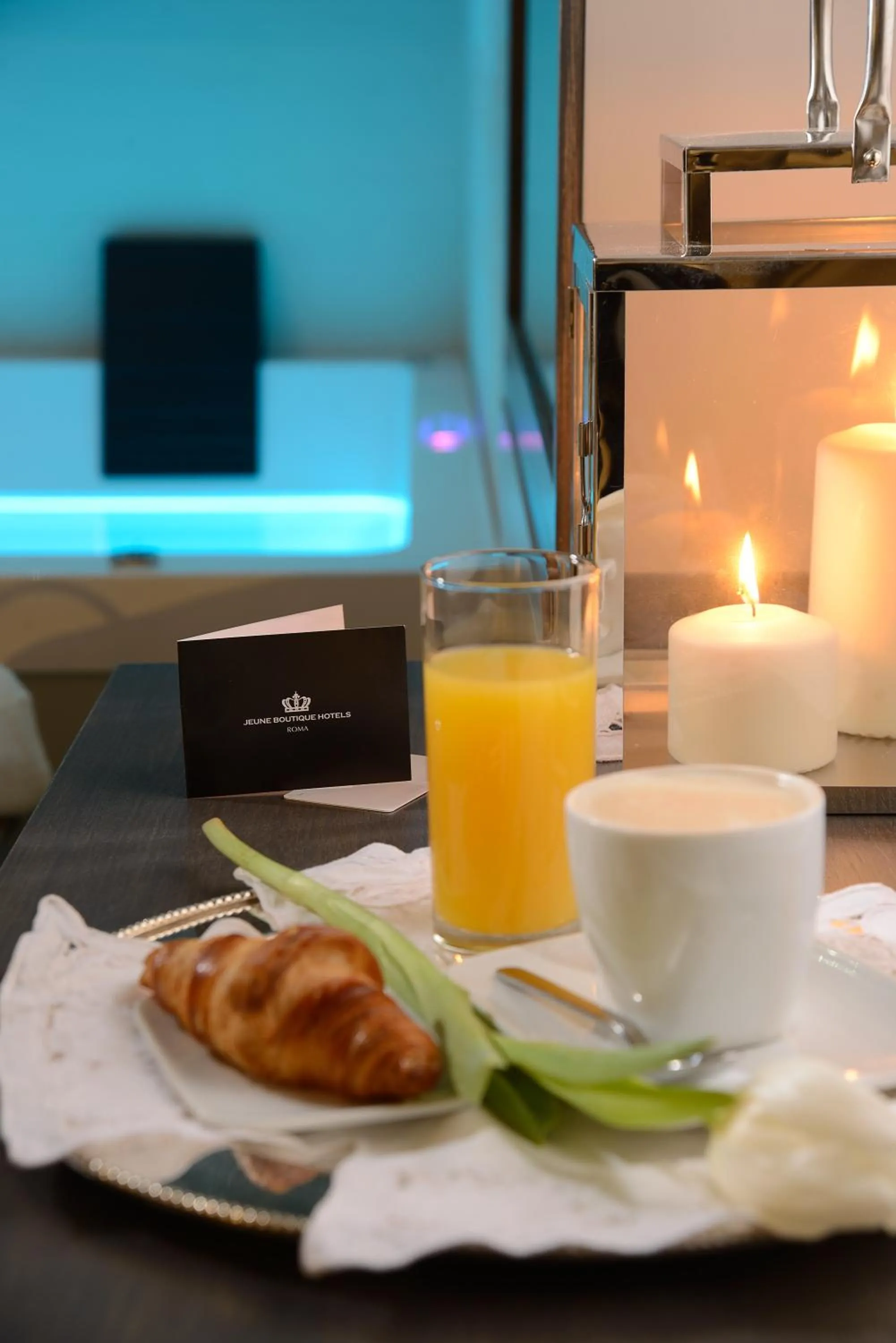 Bedroom in San Carlo Suite