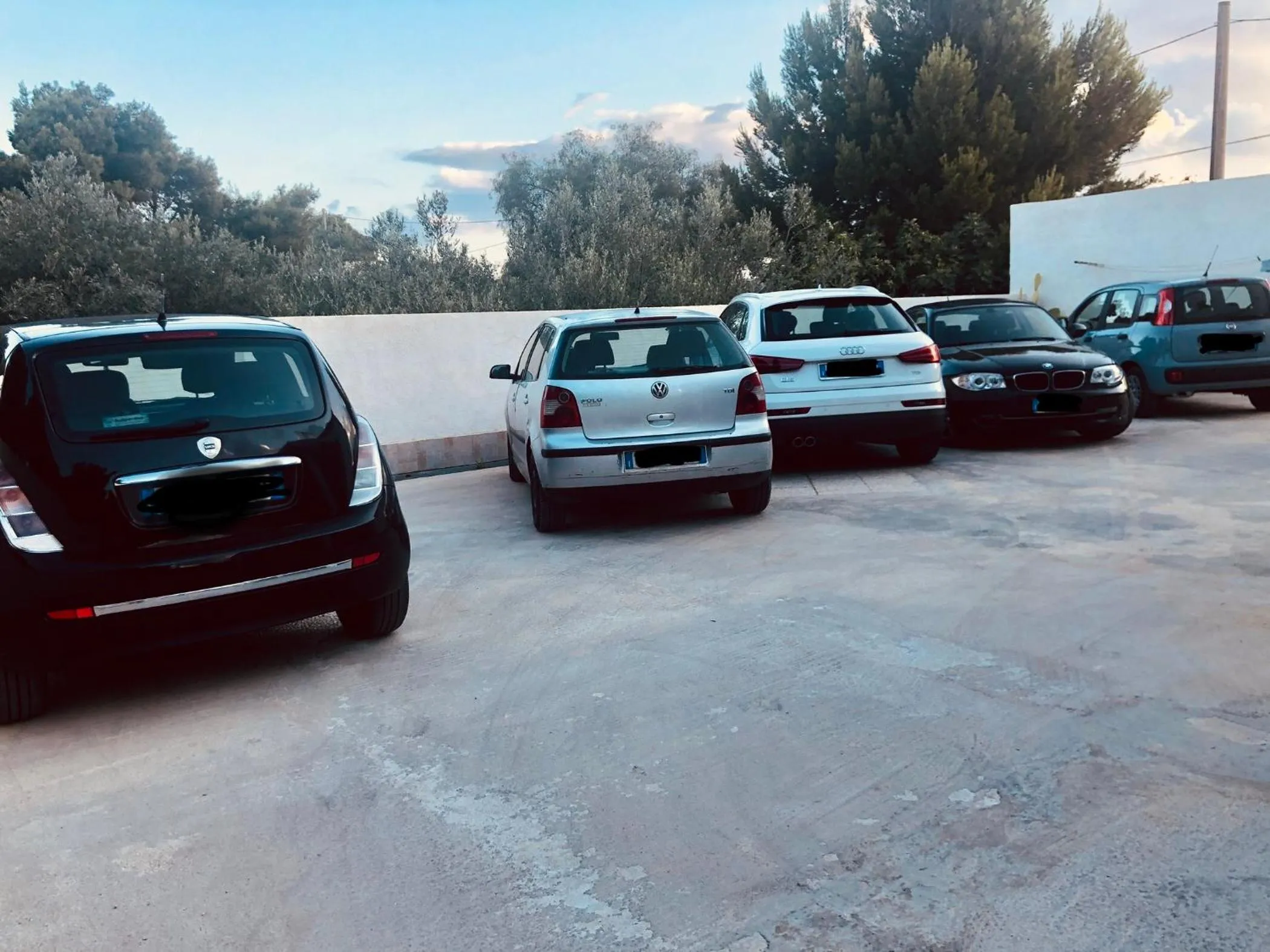 Parking in Villa Margherita