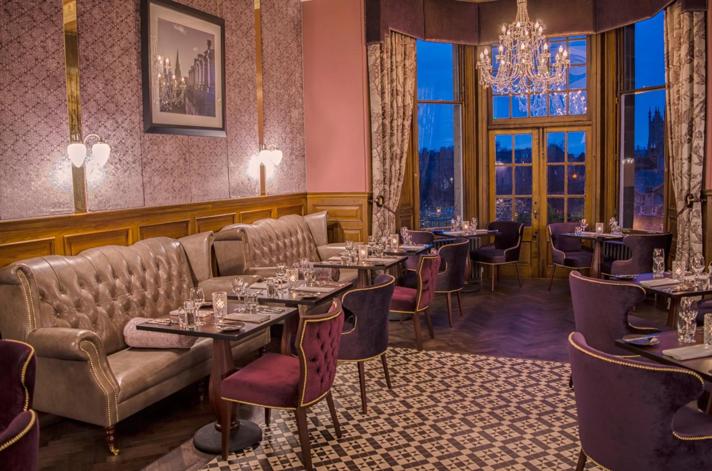 Restaurant/places to eat in The Bonham