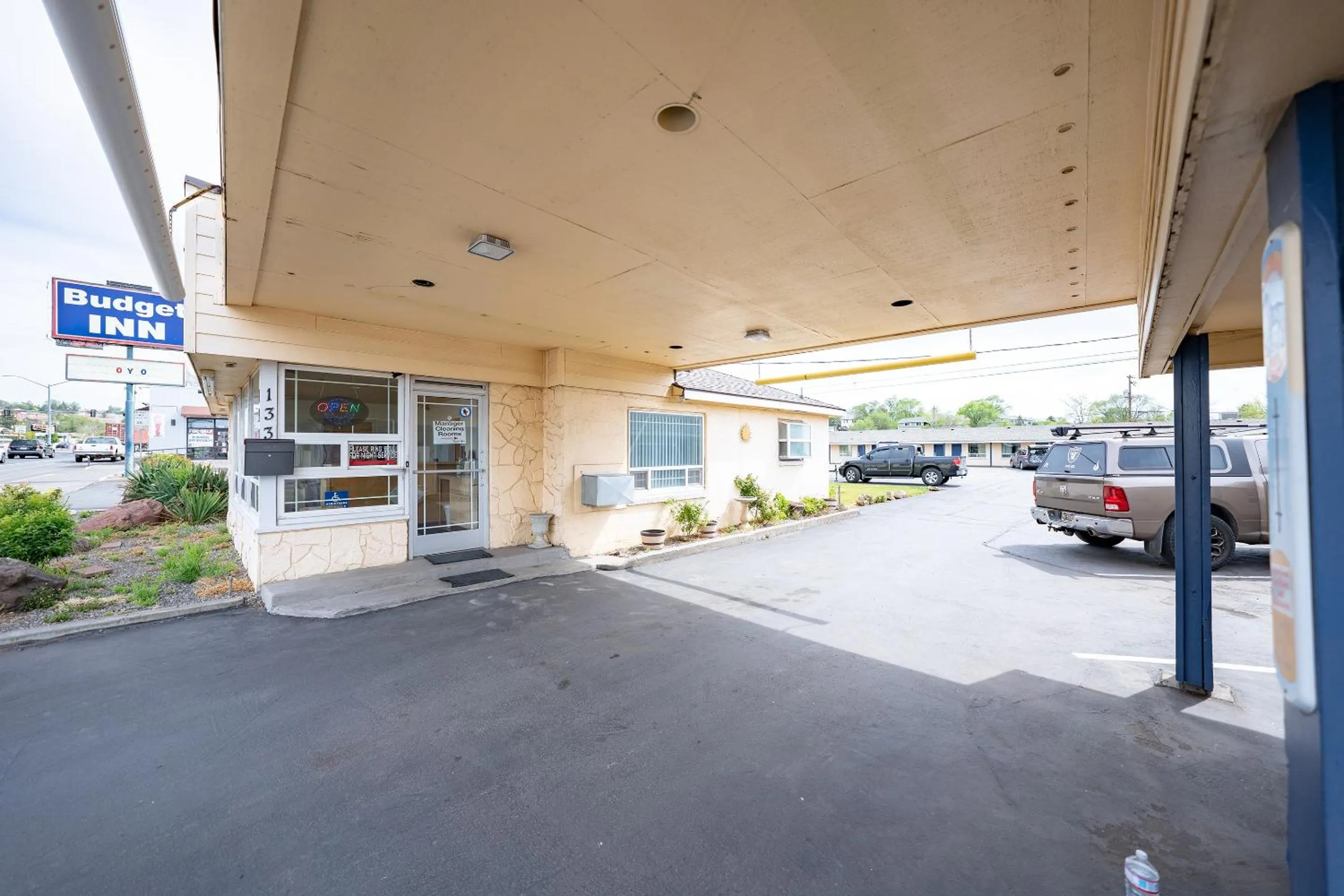 Facade/entrance in Budget Inn Madras by OYO