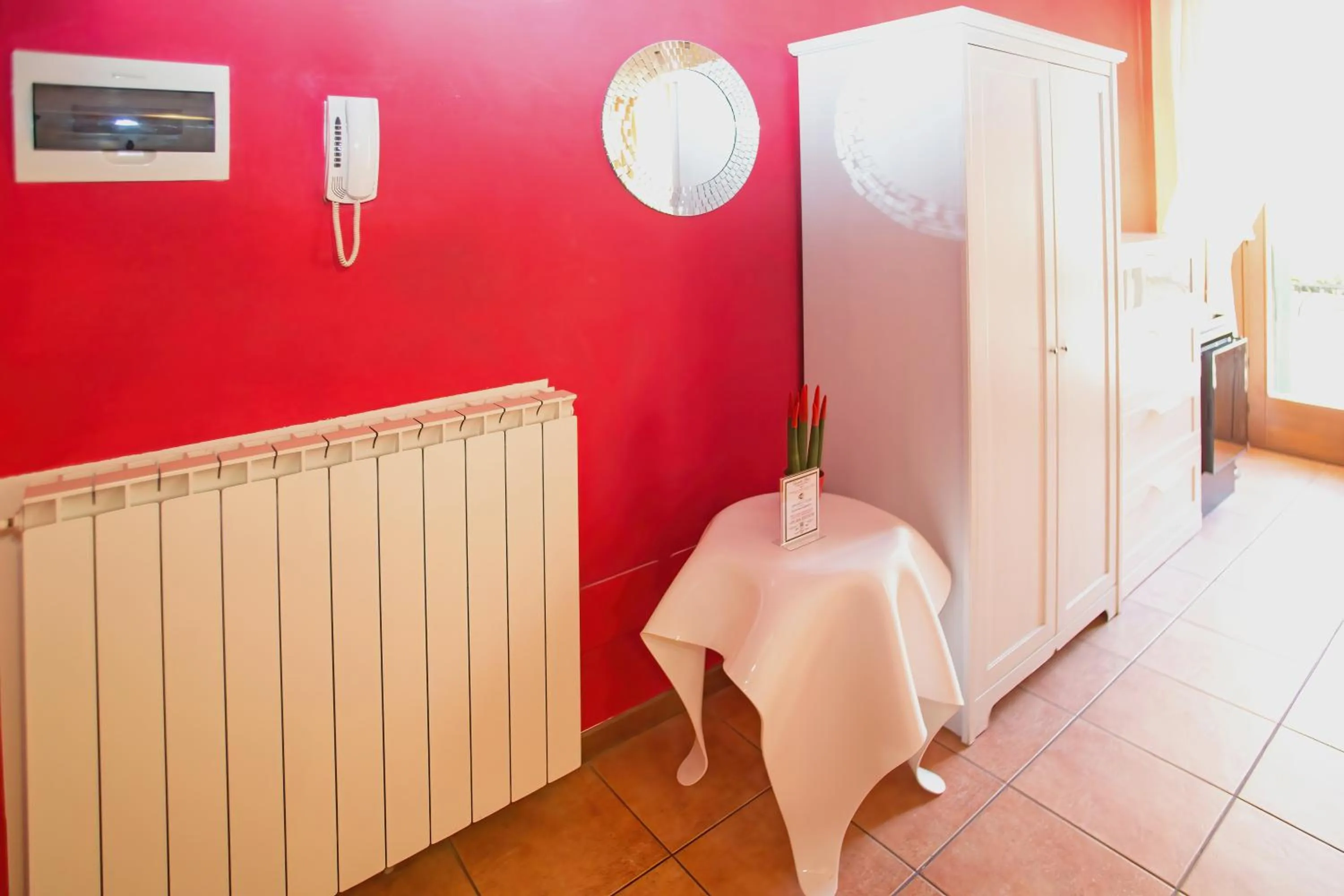 wardrobe in Veronetta House