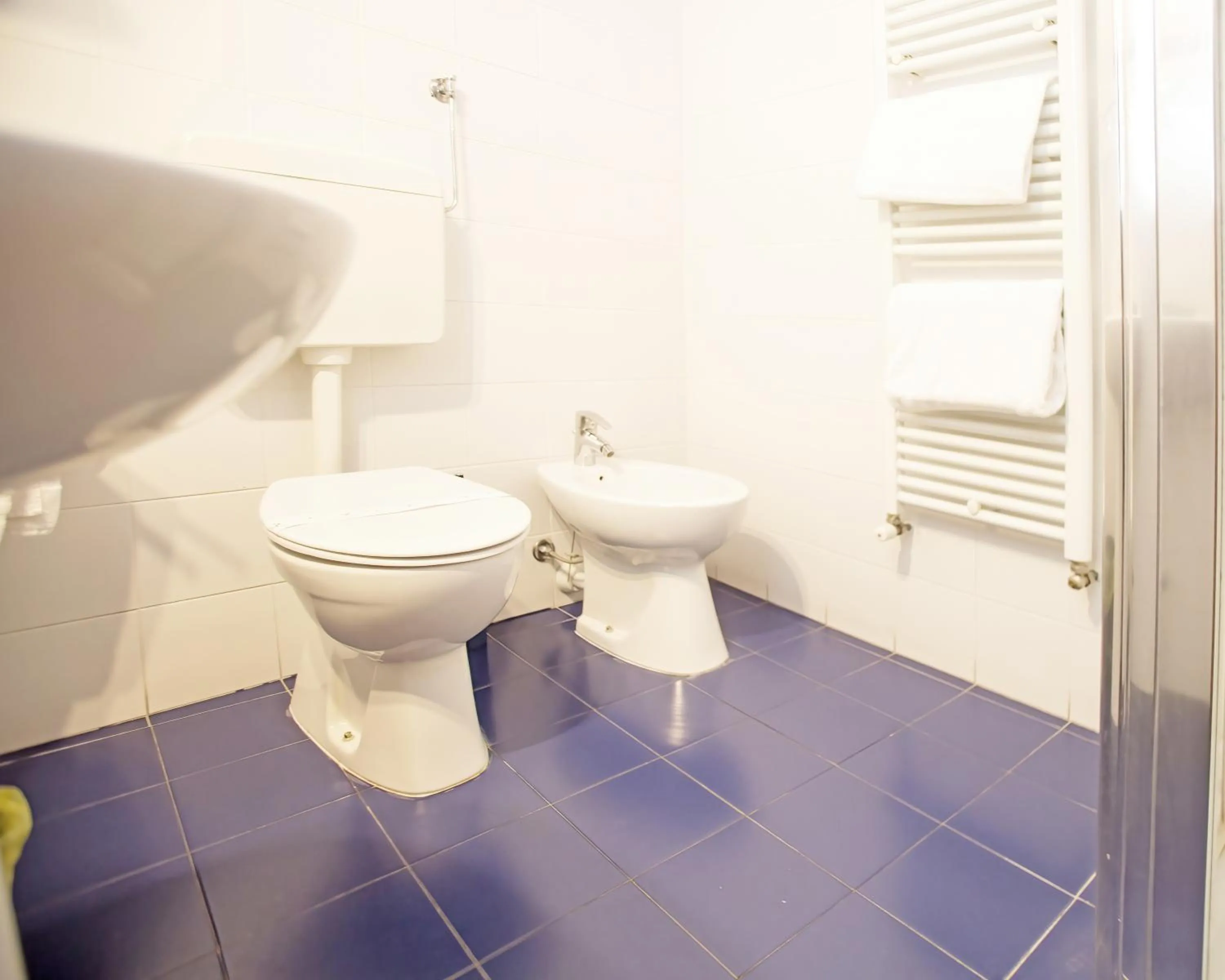 Bathroom in Veronetta House