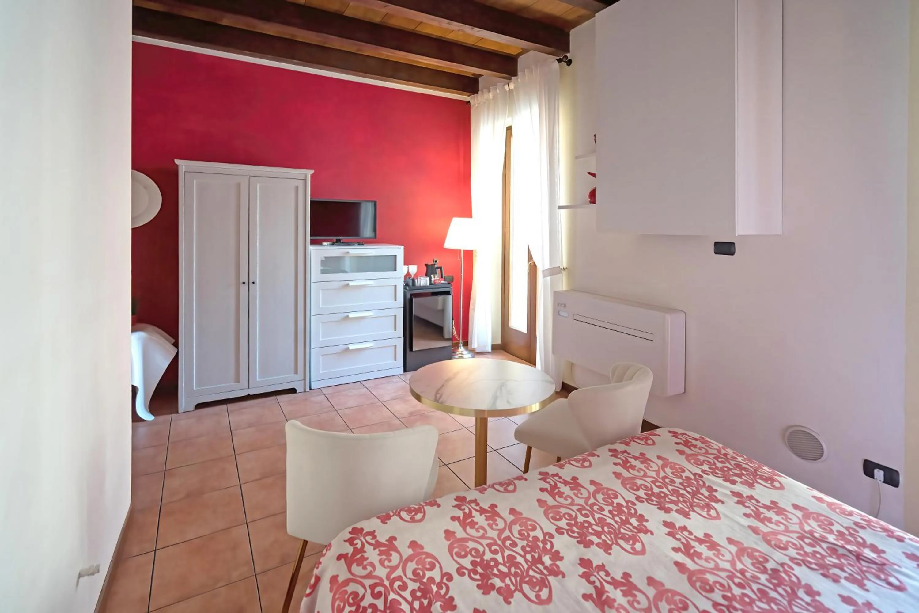 Bed in Veronetta House