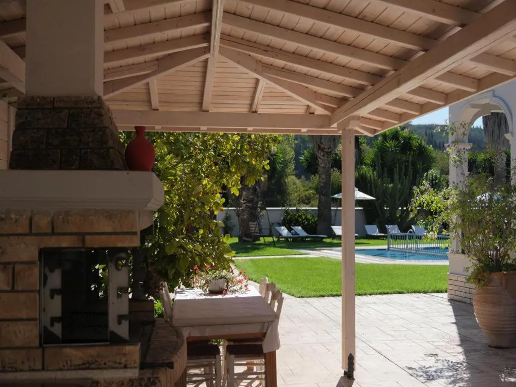 Day in Dimitris Apartments