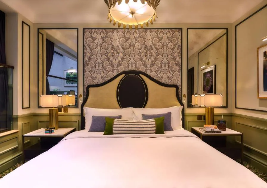 Bedroom, Bed in The Mayfair Townhouse - an Iconic Luxury Hotel