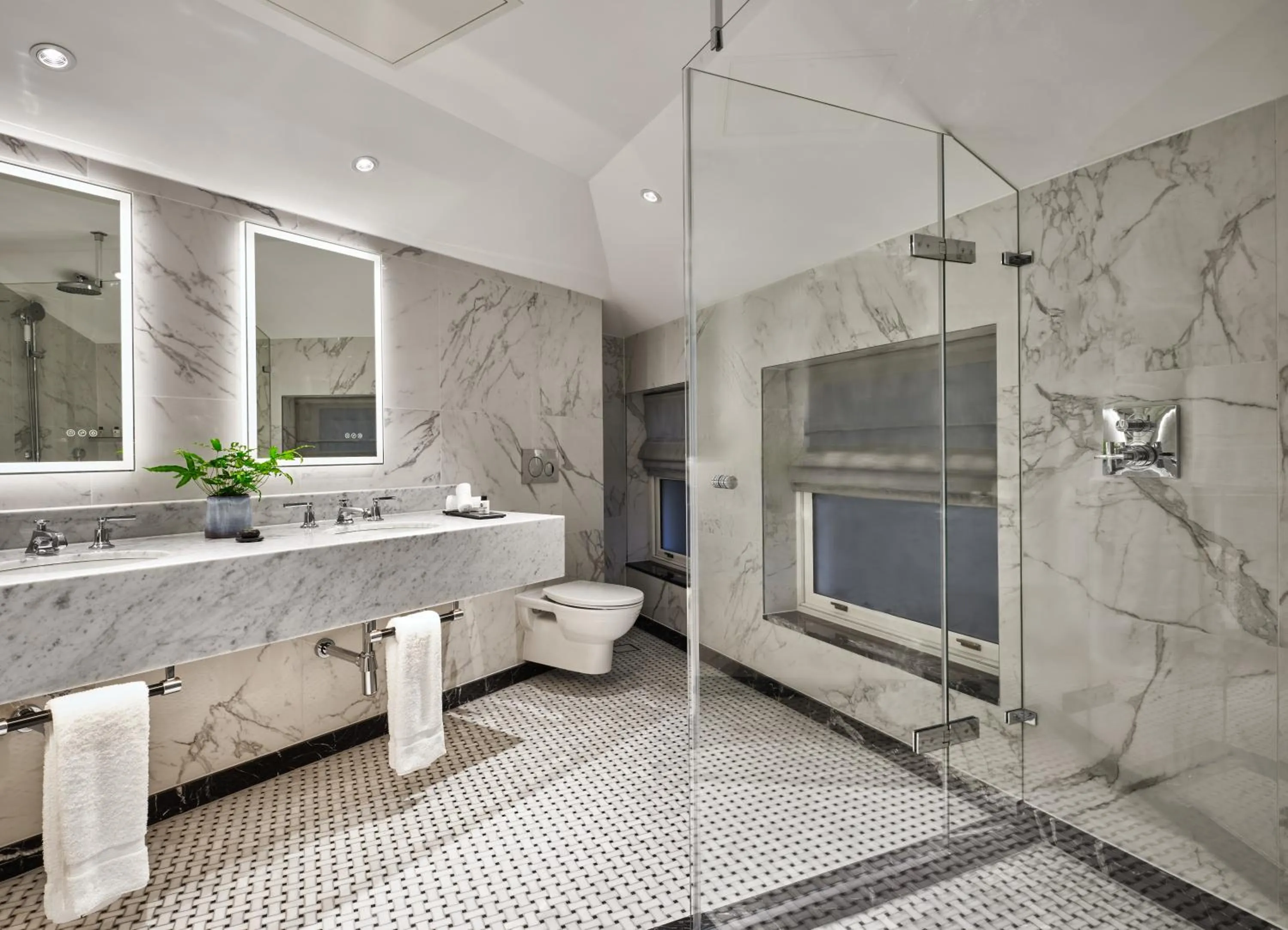 Bathroom in The Mayfair Townhouse - an Iconic Luxury Hotel