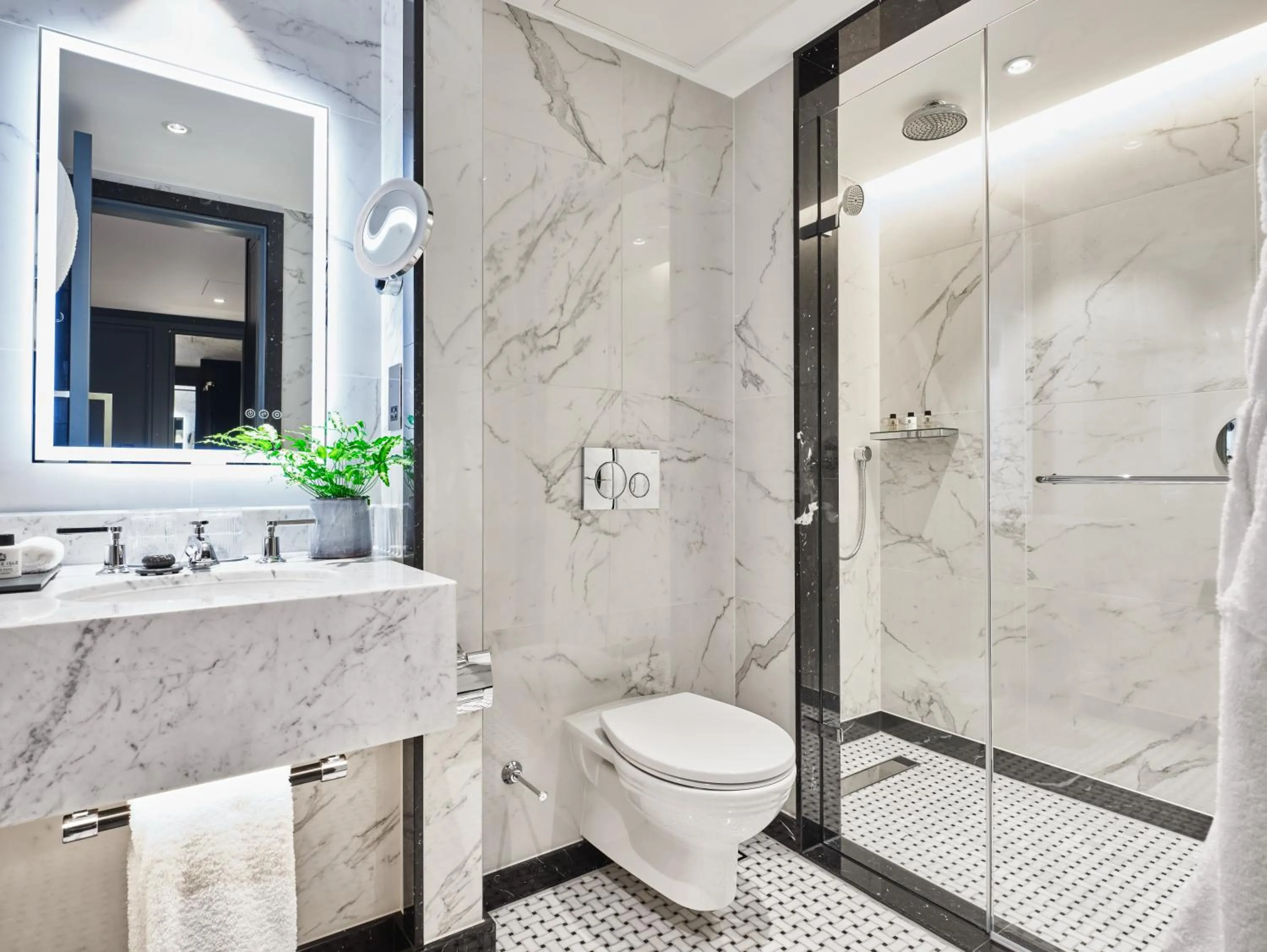 Bathroom in The Mayfair Townhouse - an Iconic Luxury Hotel