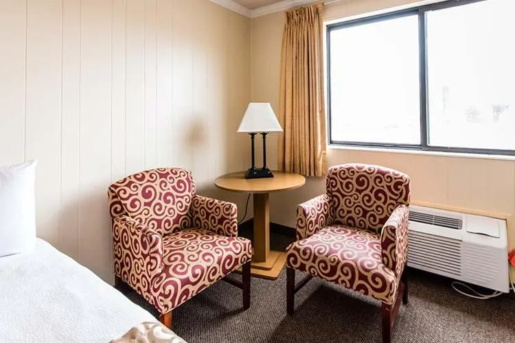 Bed in Western Inn - Tremonton, Utah